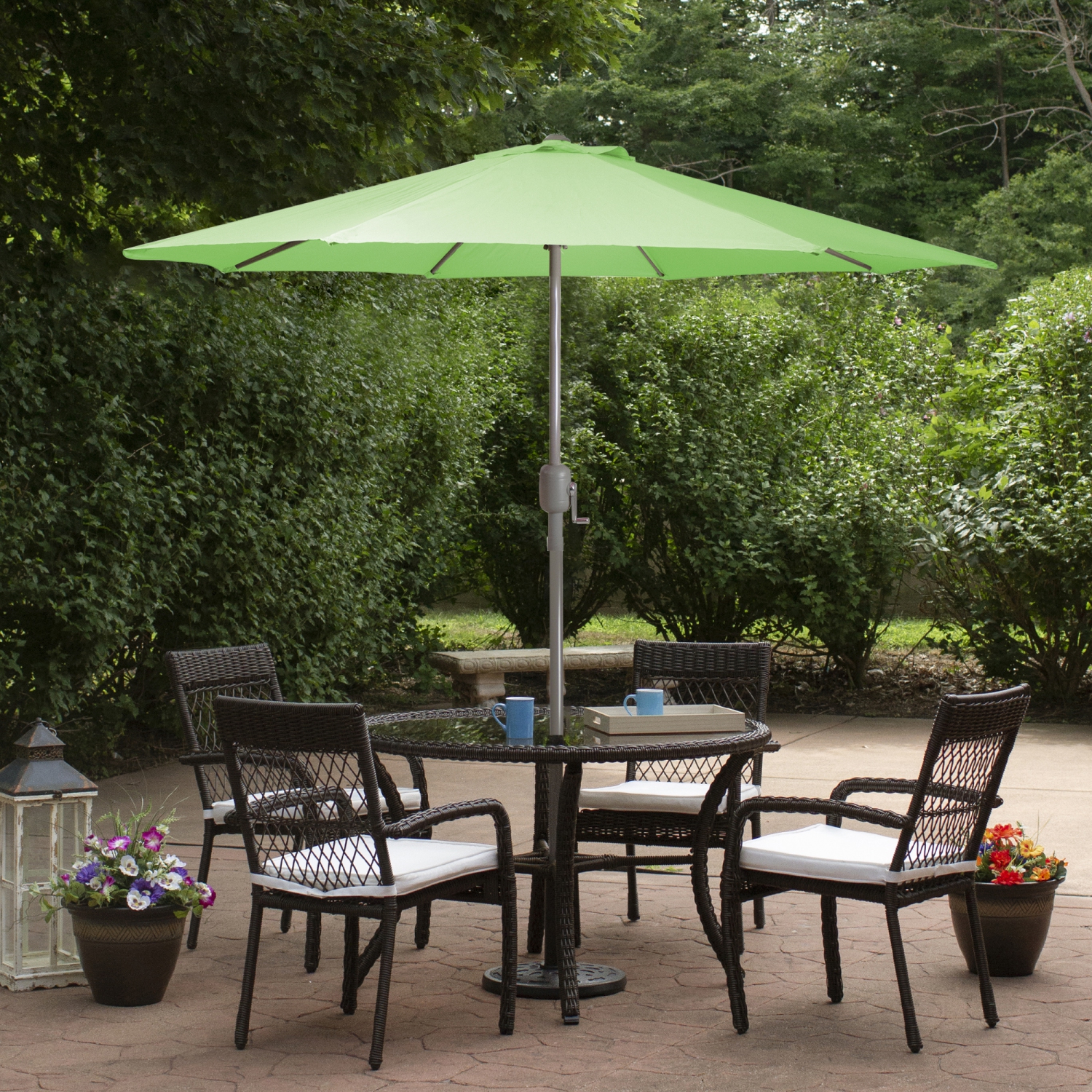 7.5' Outdoor Patio Market Umbrella with Hand Crank - Lime Green