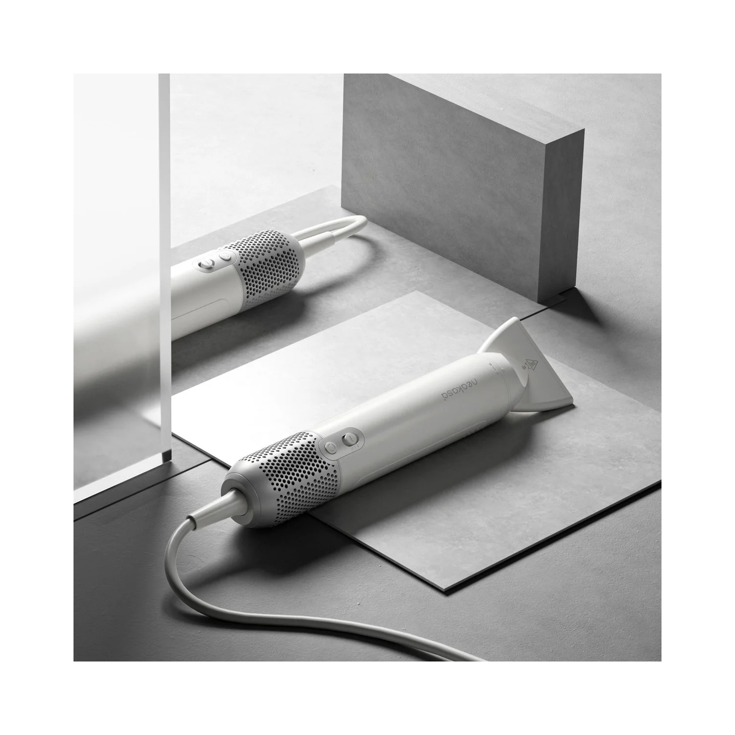 Neakasa – sèche-cheveux portatif pour chien, séchage rapide, sèche-cheveux pour animal de compagnie haute vitesse, silencieux, 560&nbsp;g léger pour