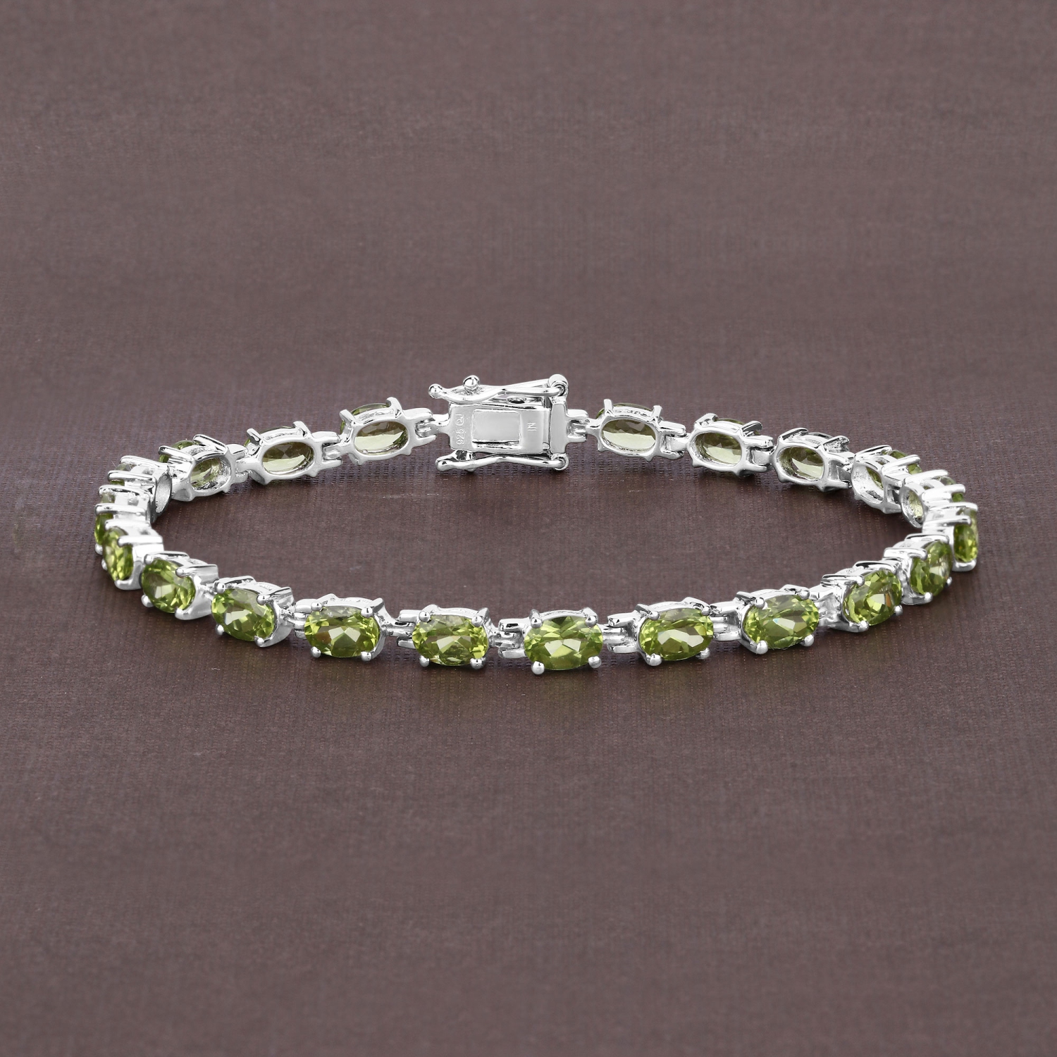 Bracelet en argent sterling de .925&nbsp;mm avec péridot véritable de 8,61&nbsp;carat