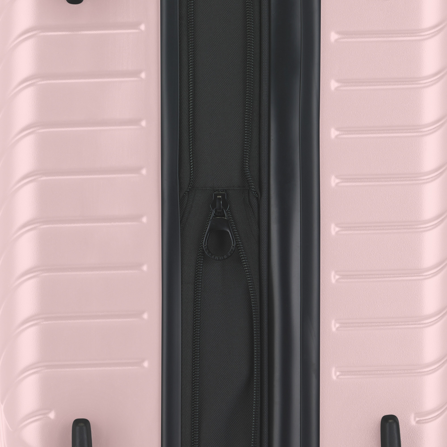 Valise rigide moyenne extensible Berlin de Bugatti - Rose