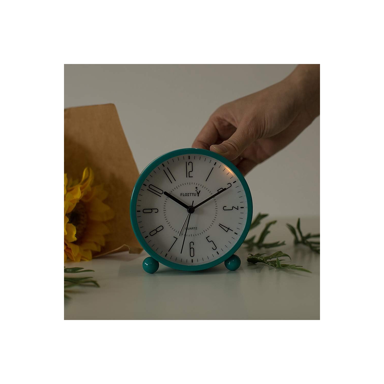 Réveil super silencieux, Réveil-matin rond avec veilleuse, Fonctionnement à piles, Simple et rétro pour bureau, chambre, bleu lac