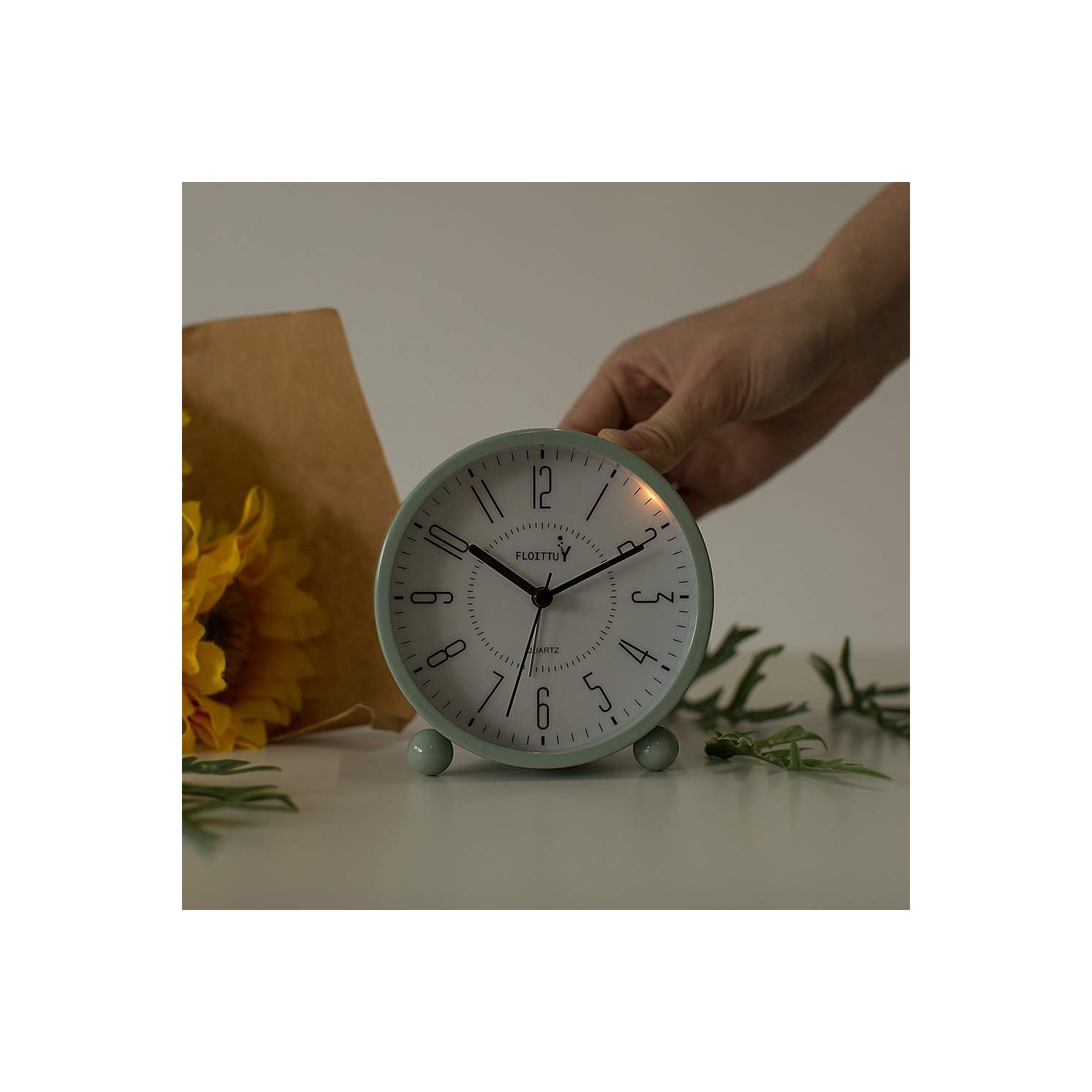 Réveil très silencieux, Réveil-matin rond avec veilleuse, Fonctionnement à piles, Simple et rétro pour bureau, chambre à coucher, vert