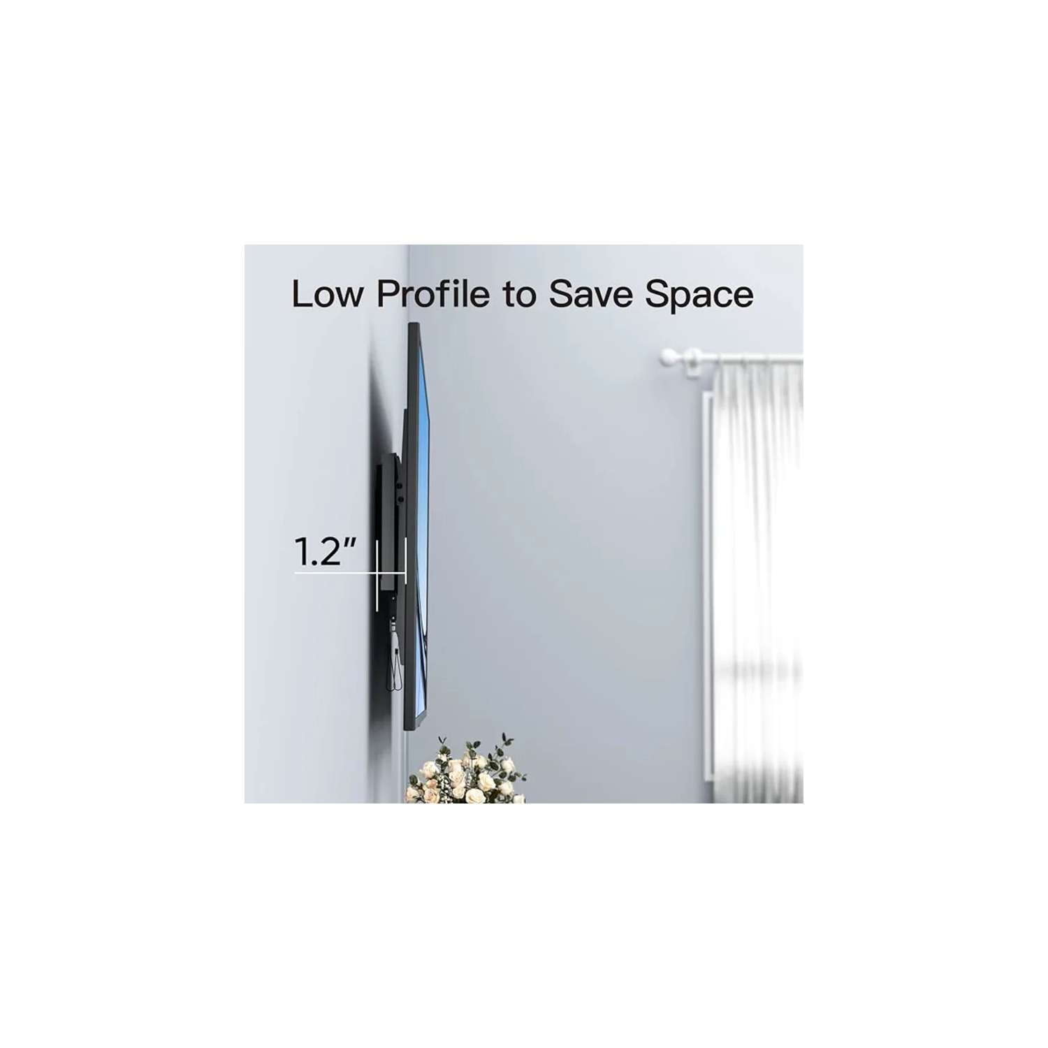 Support mural inclinable pour téléviseurs à écran plat et incurvé de 37-82&nbsp;po | Ultramince, profil bas, montants en bois de 16 à 24&nbsp;po,