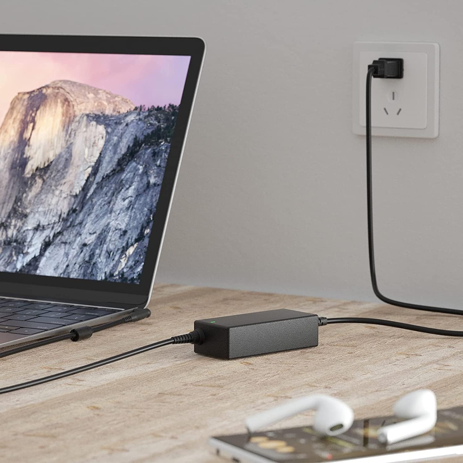 Universal 65W Laptop AC Adapter 45W Power cord Charger Replacing Acer Asus Dell Lenovo HP Samsung Sony Gateway Fujitsu Toshiba laptop Power supply