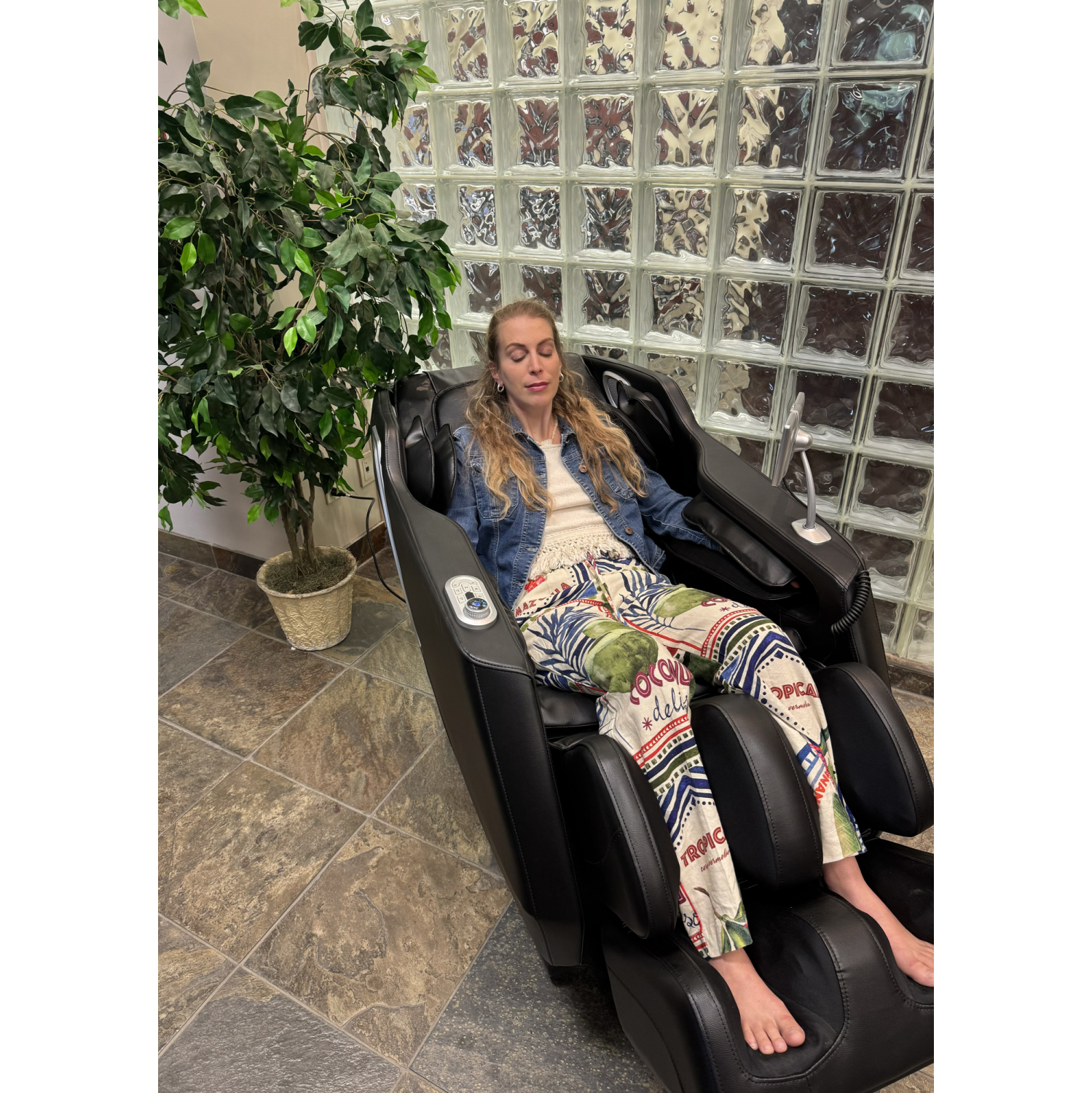 Fauteuil de massage iComfort IC4500, noir