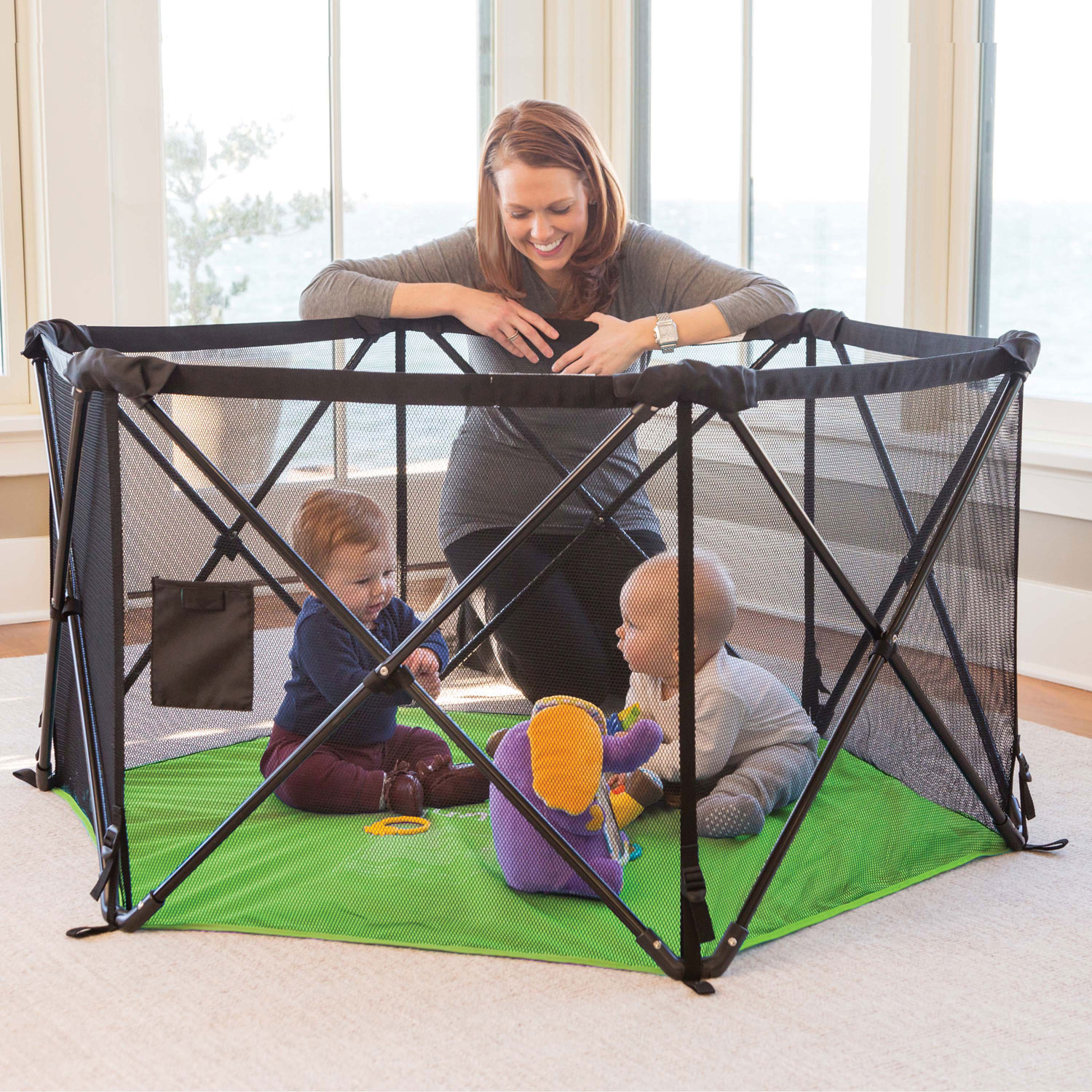 Ingenuity Summer Pop 'n Play Portable Play Yard - Multi-Colour