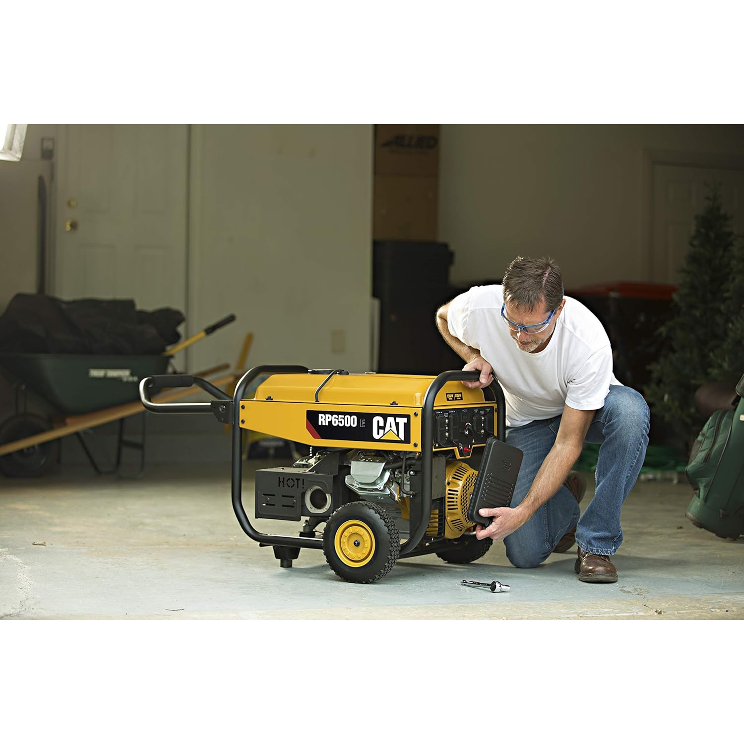 Cat RP6500E 6500 Running Watts/8125 Starting Watts with Electric Start Gas Powered Portable Generator 502-3688