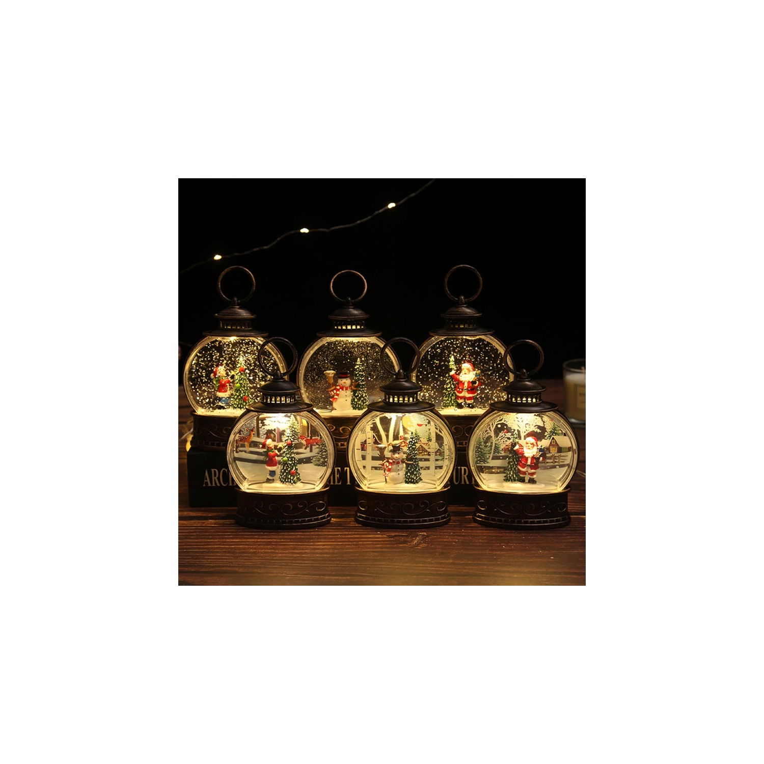 Décoration de Noël Lanterne tempête cadeau à la main Père Noël Injection d'eau Petite veilleuse portative Décoration de Noël Petite décoration de