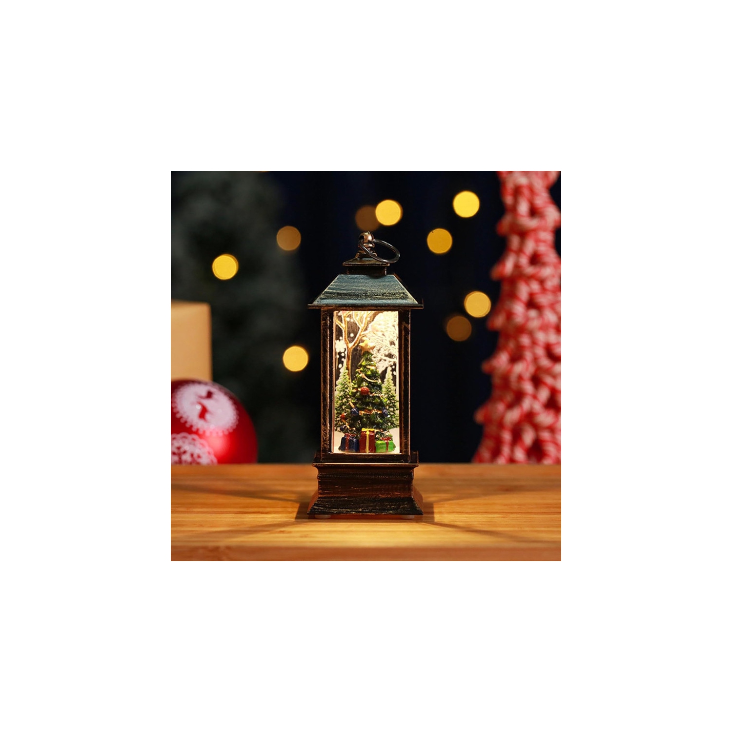 Décoration de Noël Lanterne tempête cadeau à la main Père Noël Injection d'eau Petite veilleuse portative Décoration de Noël Petite décoration de