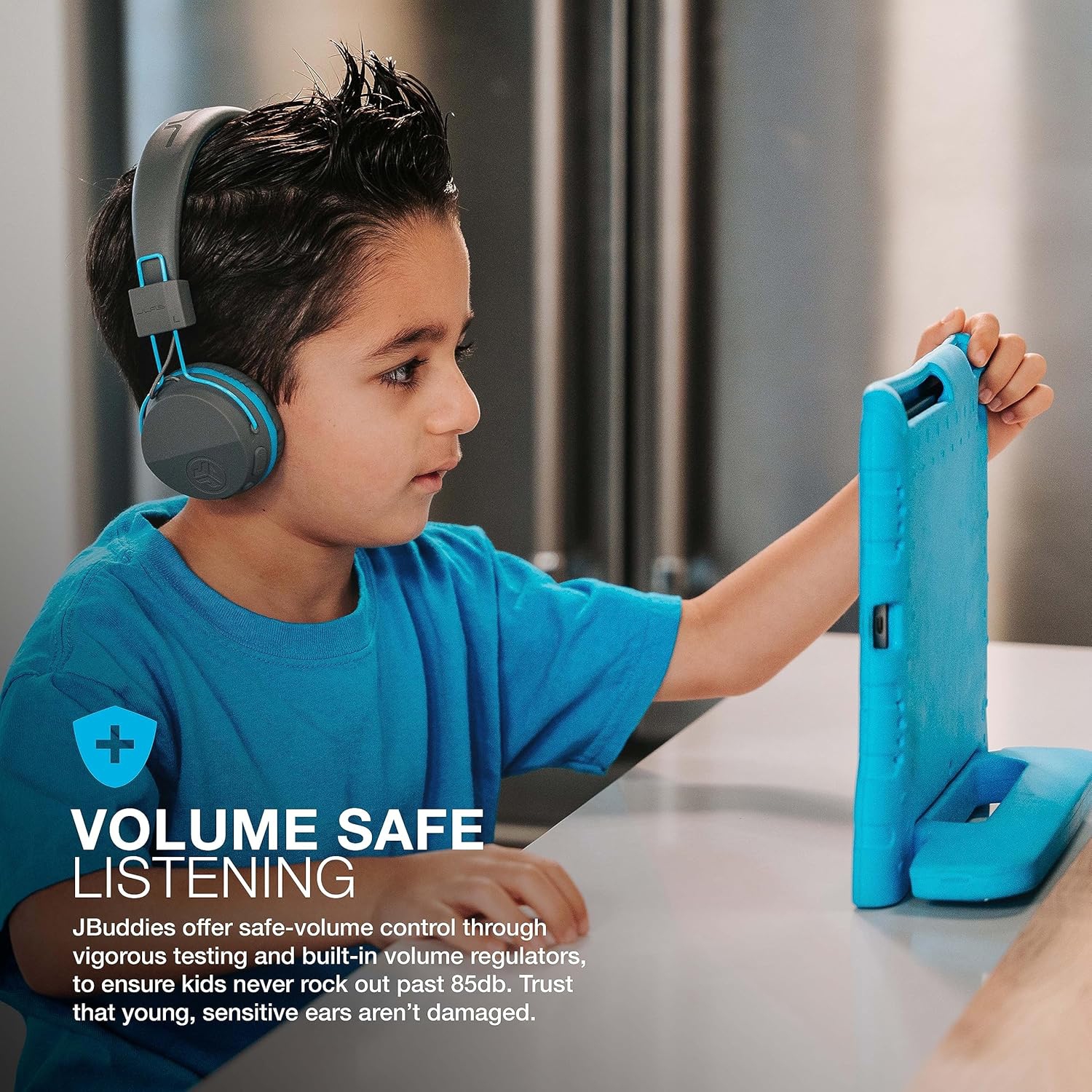 Casque d'écoute avec fil pour enfants, casque d'écoute pour tout-petits, technologie Studio Volume Safe, pliable, ajustable Isolation de bruit, avec