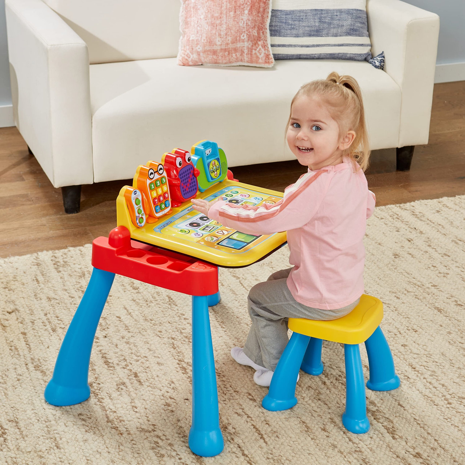 VTech Touch & Learn Activity Desk Deluxe,Red