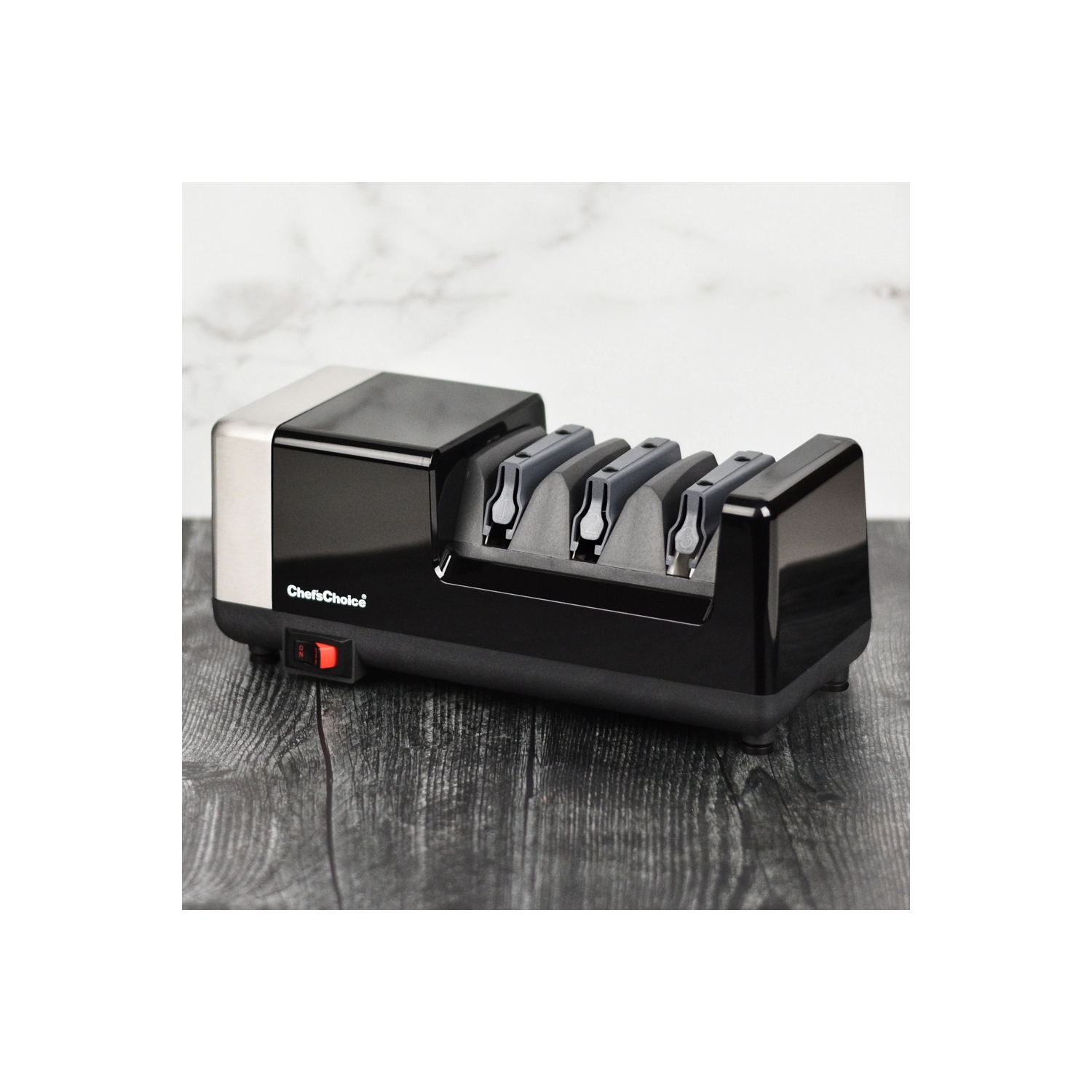 Affûteur électrique à 3 14 degrés Precision Edge de Chef's Choice pour couteaux