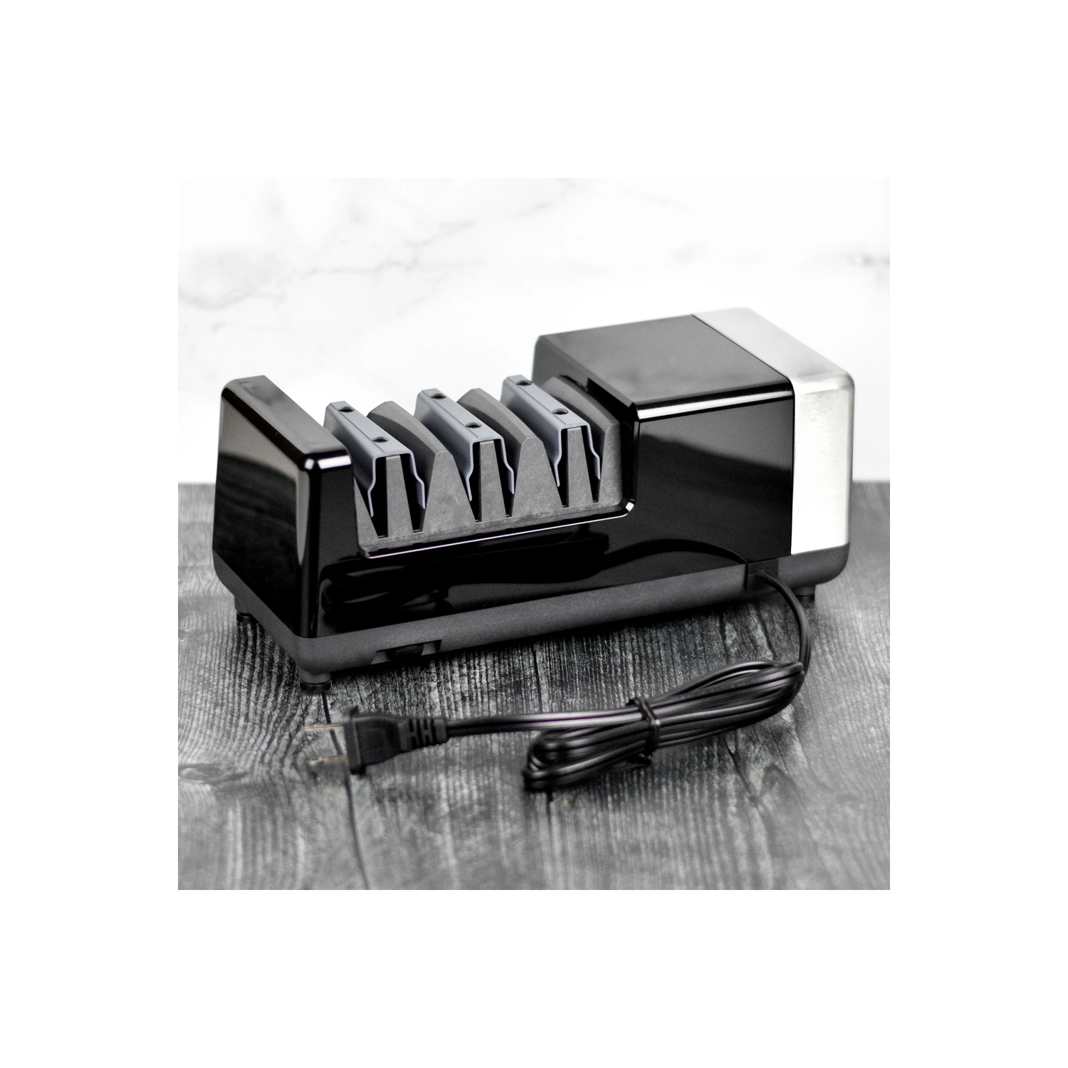 Affûteur électrique à 3 14 degrés Precision Edge de Chef's Choice pour couteaux