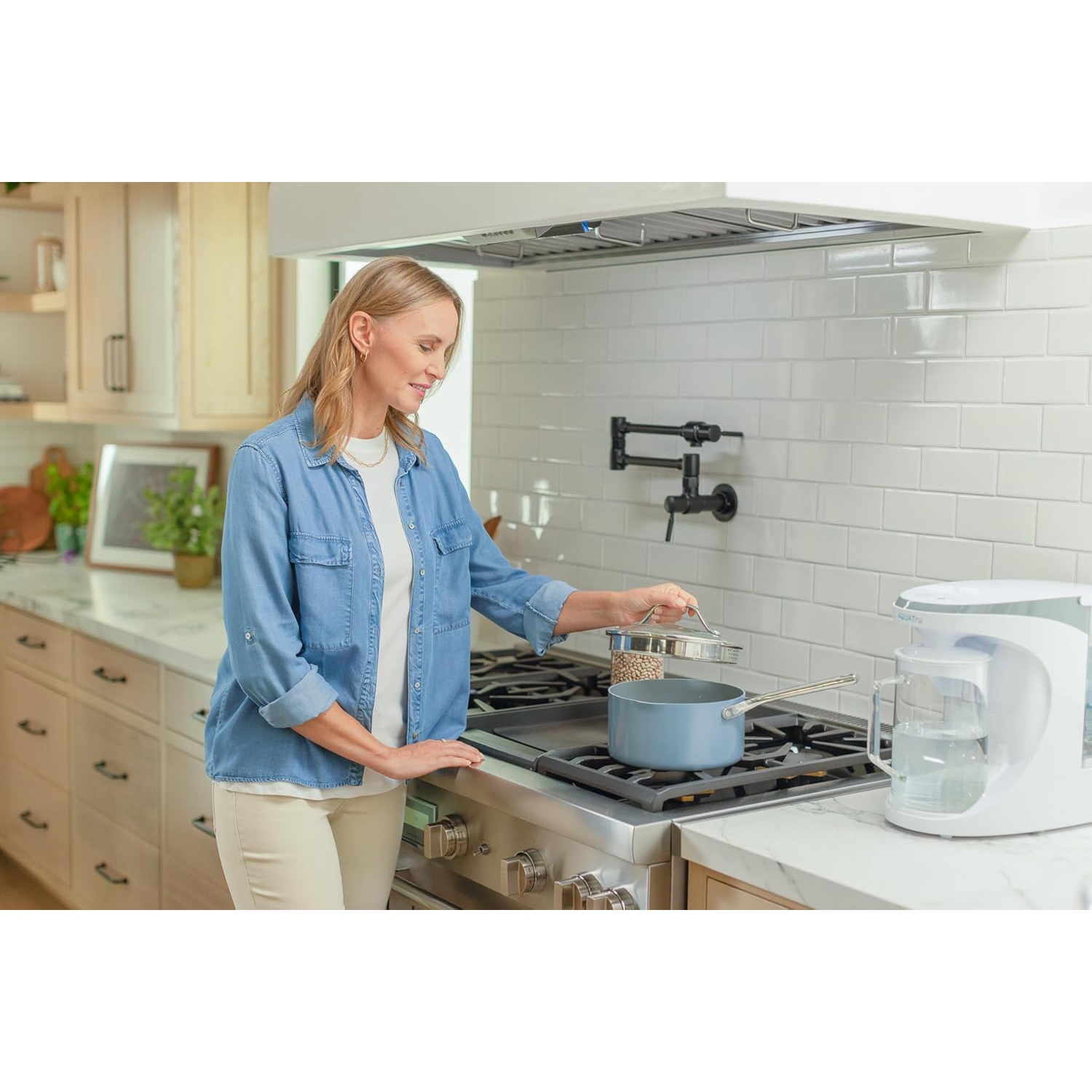 AquaTru Carafe Alkaline Mineral Boost | Countertop Water Purifier for PFAS & Other Contaminants Exclusive 4-Stage Ultra Reverse Osmosis Technology