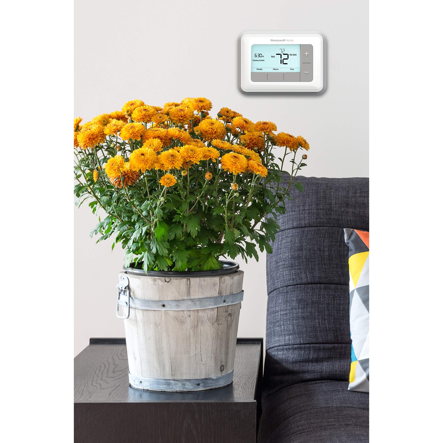 Thermostat programmable de 5 jours RTH7460D1018/E de Honeywell Home