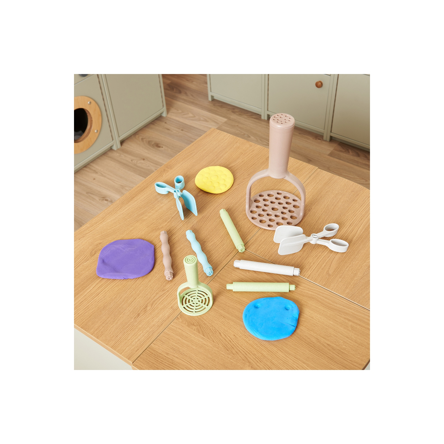 TTS Eco Motor Skills – Ustensiles de 21 pièces, outils ergonomiques et éducatifs qui soutiennent le matériel d'apprentissage et d'apprentissage