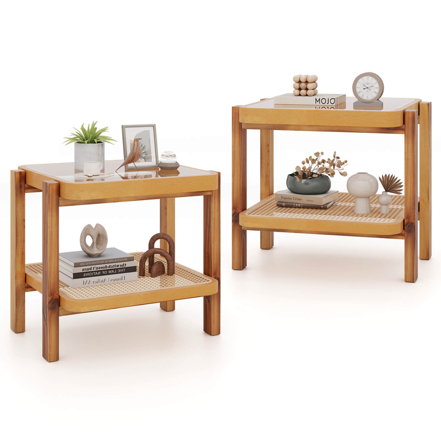 Table de bout 2 PCS de Costway avec dessus en verre trempé, pattes en bois d'acacia, étagère de rangement en rotin