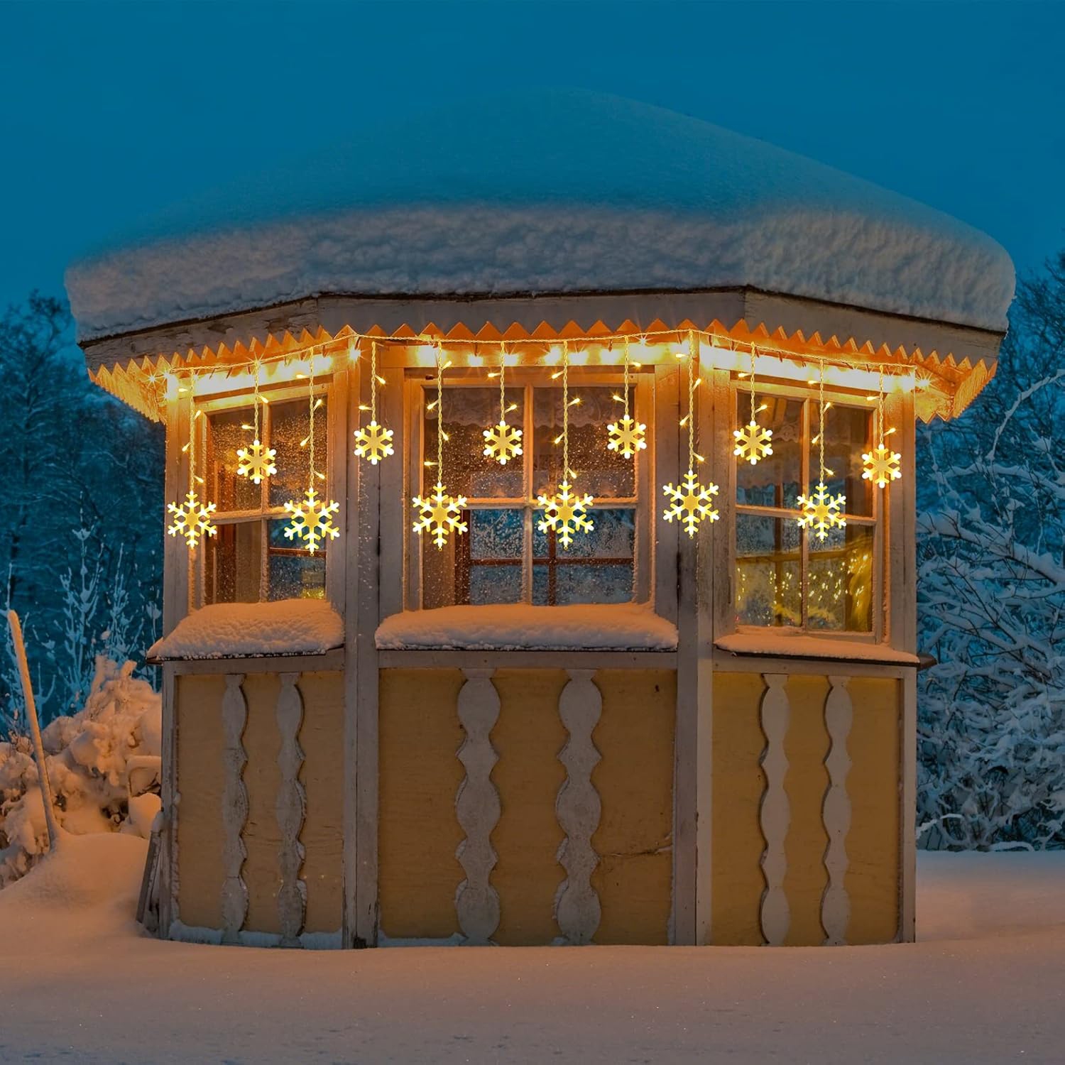 Christmas Snowflake Lights Outdoor, 17.22ft 264 LED Snowflake Icicle Lights with 22 Drops, 8 Modes connectable Plug in Christmas Light Waterproof