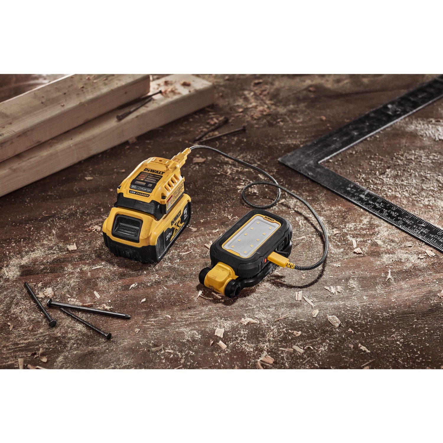 DeWALT – Lampe de poche rechargeable USB-C LED, 1000 lumens, magnétique