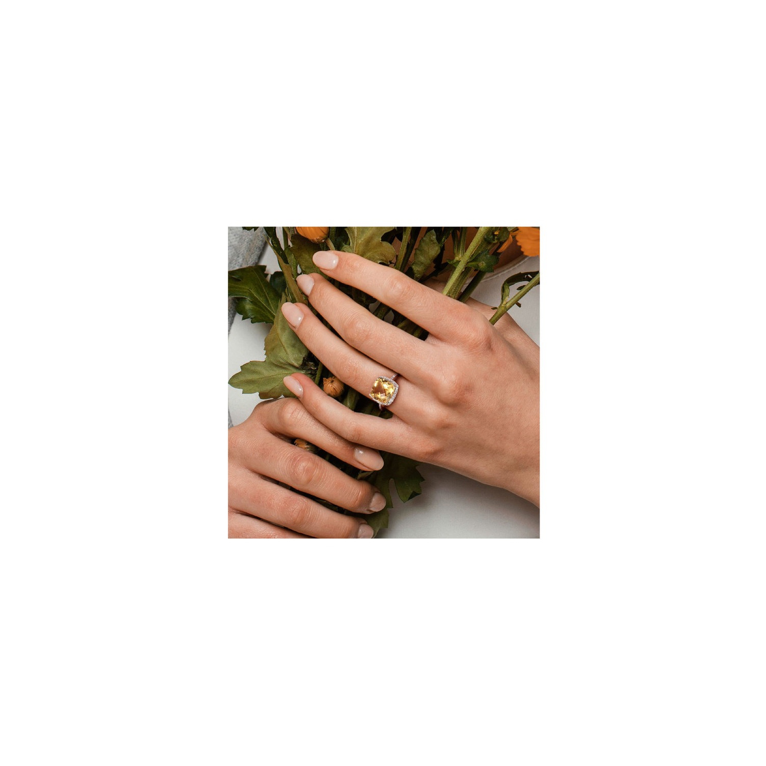 4.00 Carat Cushion-Cut Citrine Halo Ring in 10K Yellow Gold with Diamonds