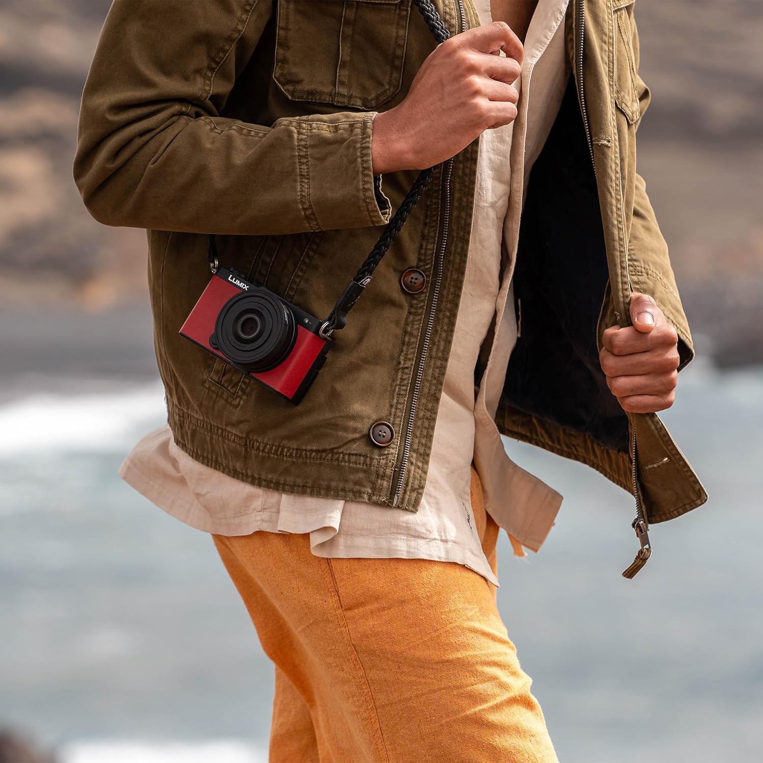 Objectif f/8 Lumix S 26&nbsp;mm de Panasonic - S-R26