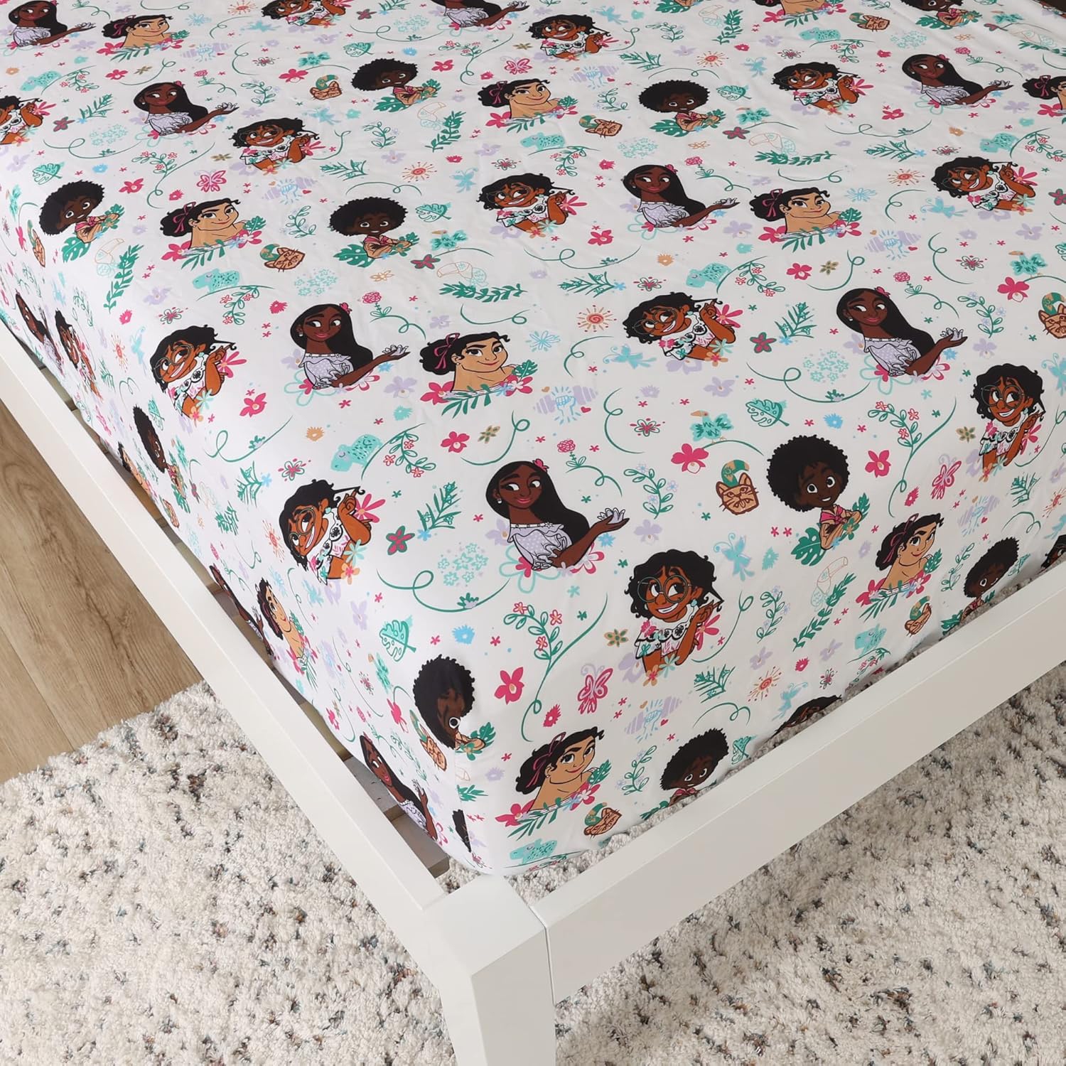 Ensemble de draps 4 pièces pour lit double Encanto de Disney pour enfants - Drap plat, drap-housse et 2 taies d'oreiller