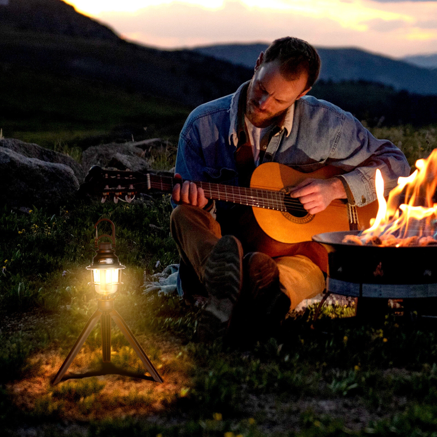 Lampe de camping à gradation progressive CL01 1800-6500K d'Astrolux Trépied disponible USB-C rechargeable 30&nbsp;h Max Runtime d'extérieur Lampe