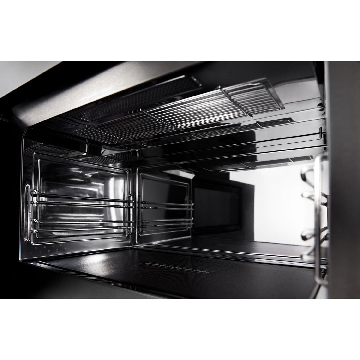 Four à micro-ondes à hotte intégrée de Maytag - 1,1 pi³ - Acier inoxydable résistant aux traces de doigts