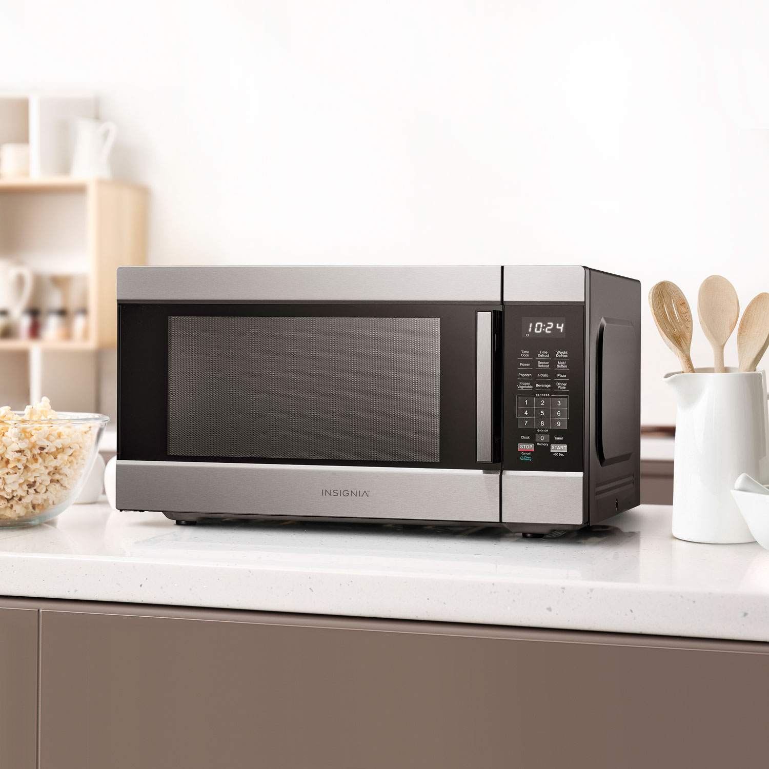 Insignia 2.2 Cu. Ft. Microwave - Stainless Steel