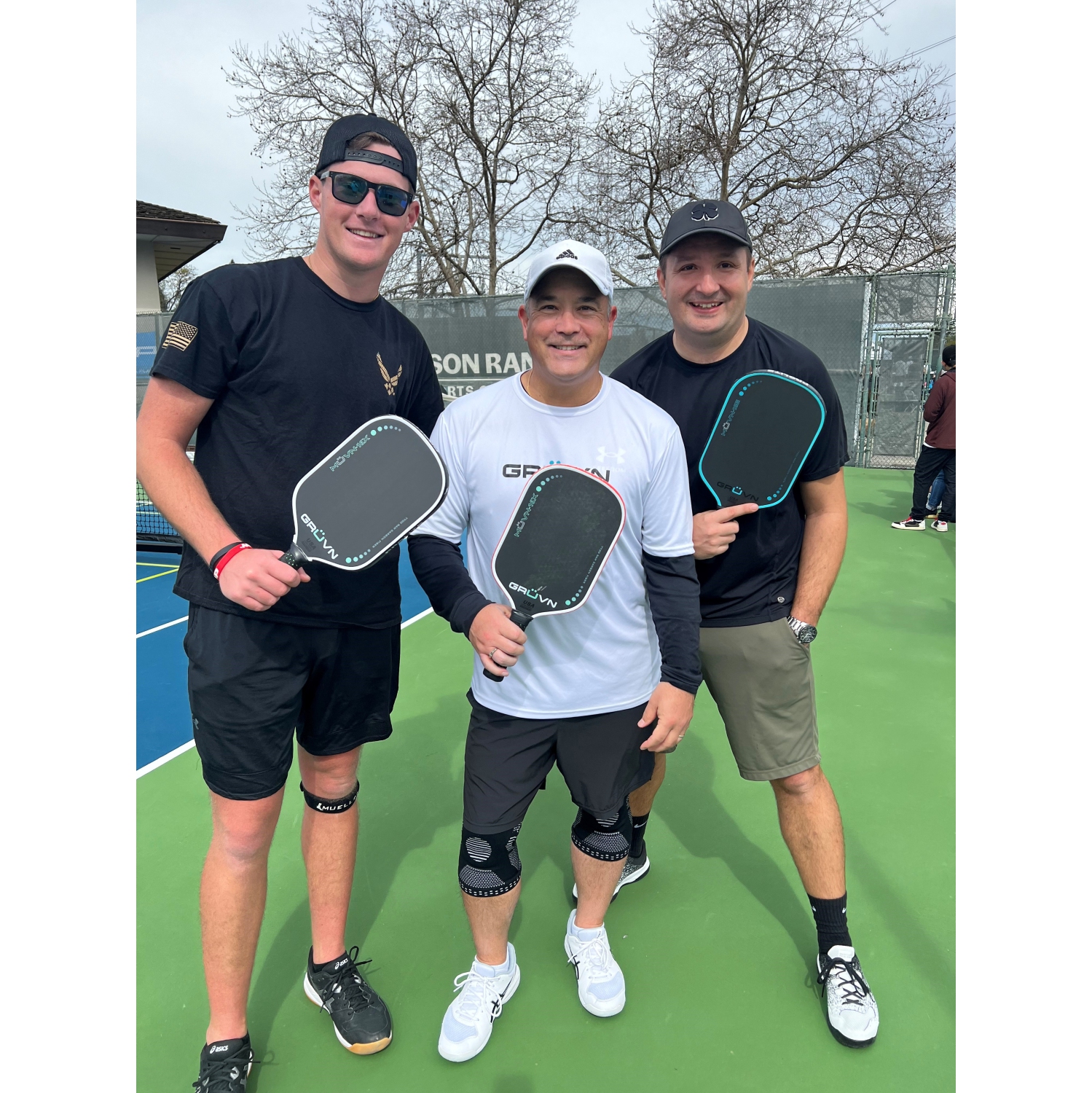 GRÜVN Starter Set 2 Gripper-16V Pickleball Paddles Aqua Spiral 2 Balls Beginner