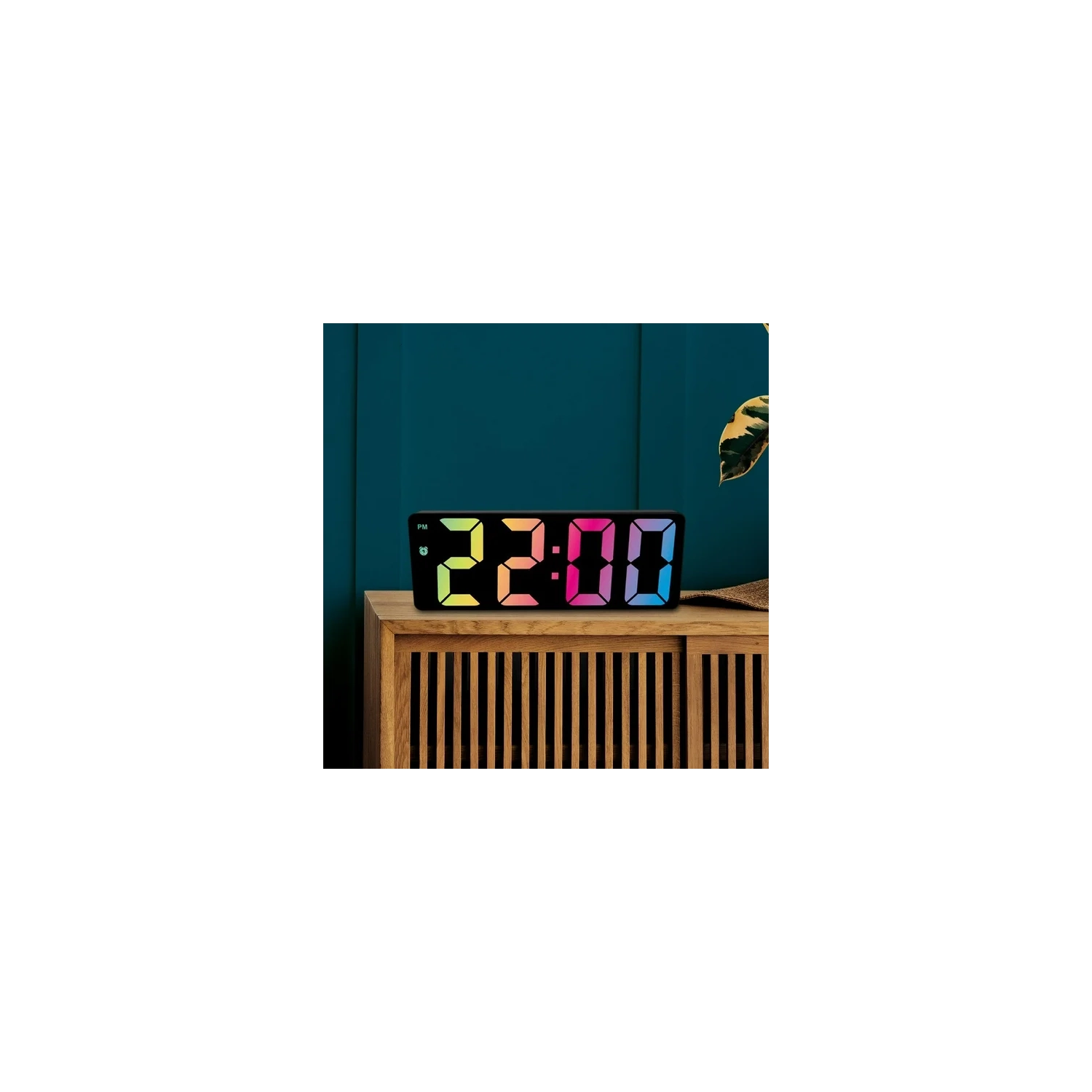 Réveil numérique Affichage coloré LED Horloge de bureau moderne LED-réveil pour la maison