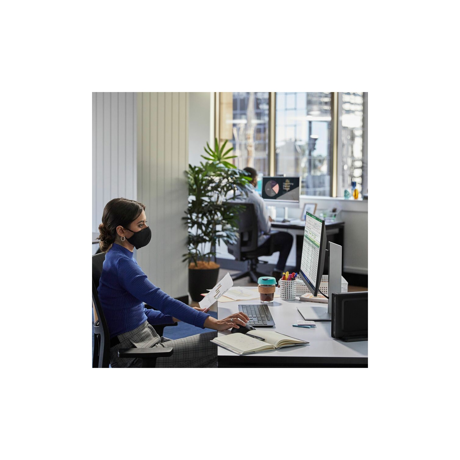 HP Pro Mini 400 G9 Desktop PC - - (B17T4AT#ABA)