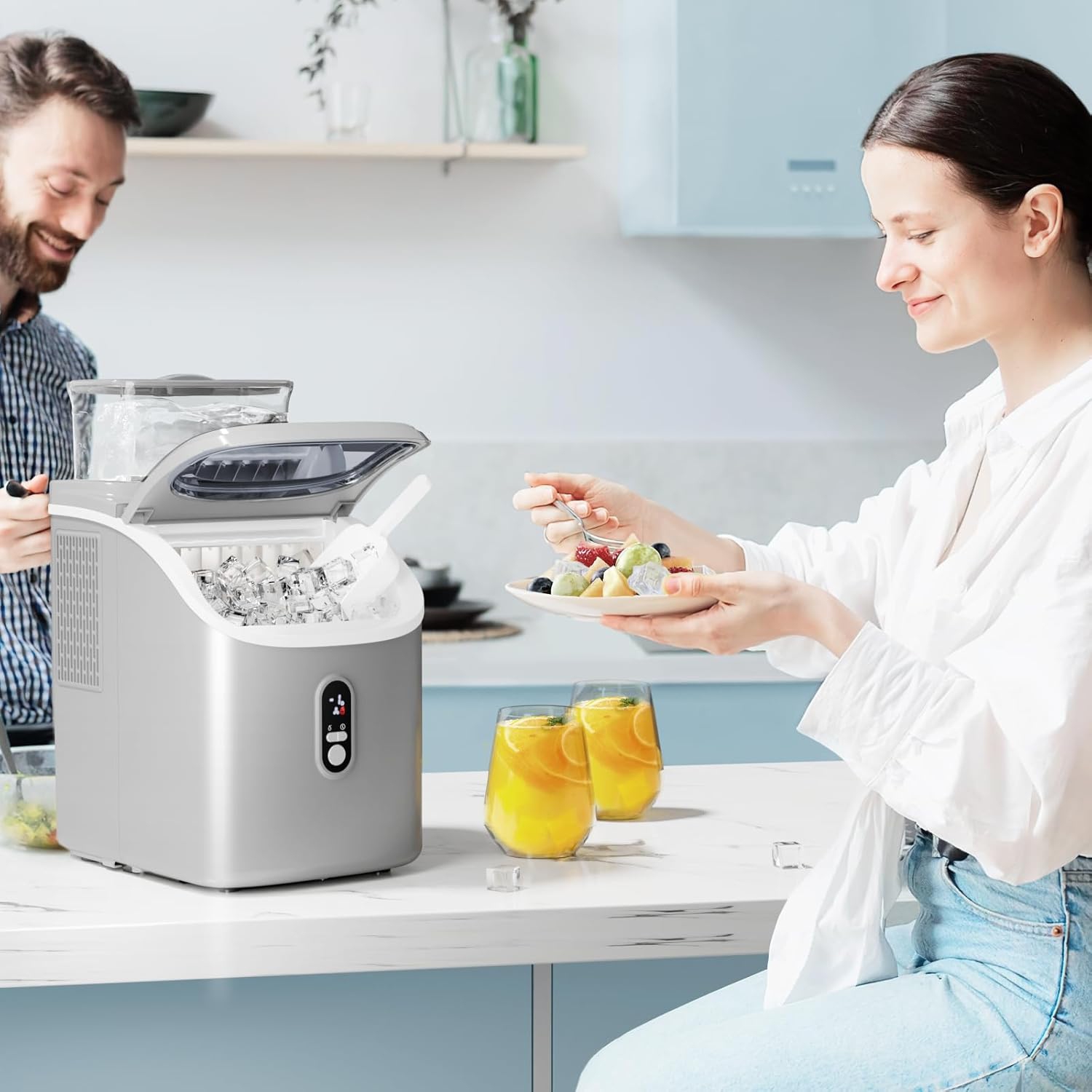 Machine à glaçons de comptoir de ZAFRO jusqu'à 33 lb of Ice a Day avec autonettoyage, 9 pièces/5 min, machine à glaçons portative avec réservoir