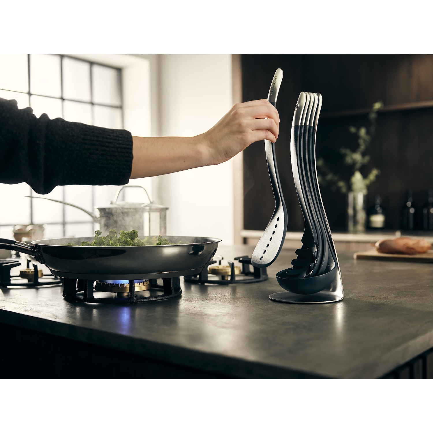 Joseph Joseph 95031 Nest 100 CompactStacking Kitchen Tool Set with Magnetic Storage Stand, Nylon 5-Piece Gray