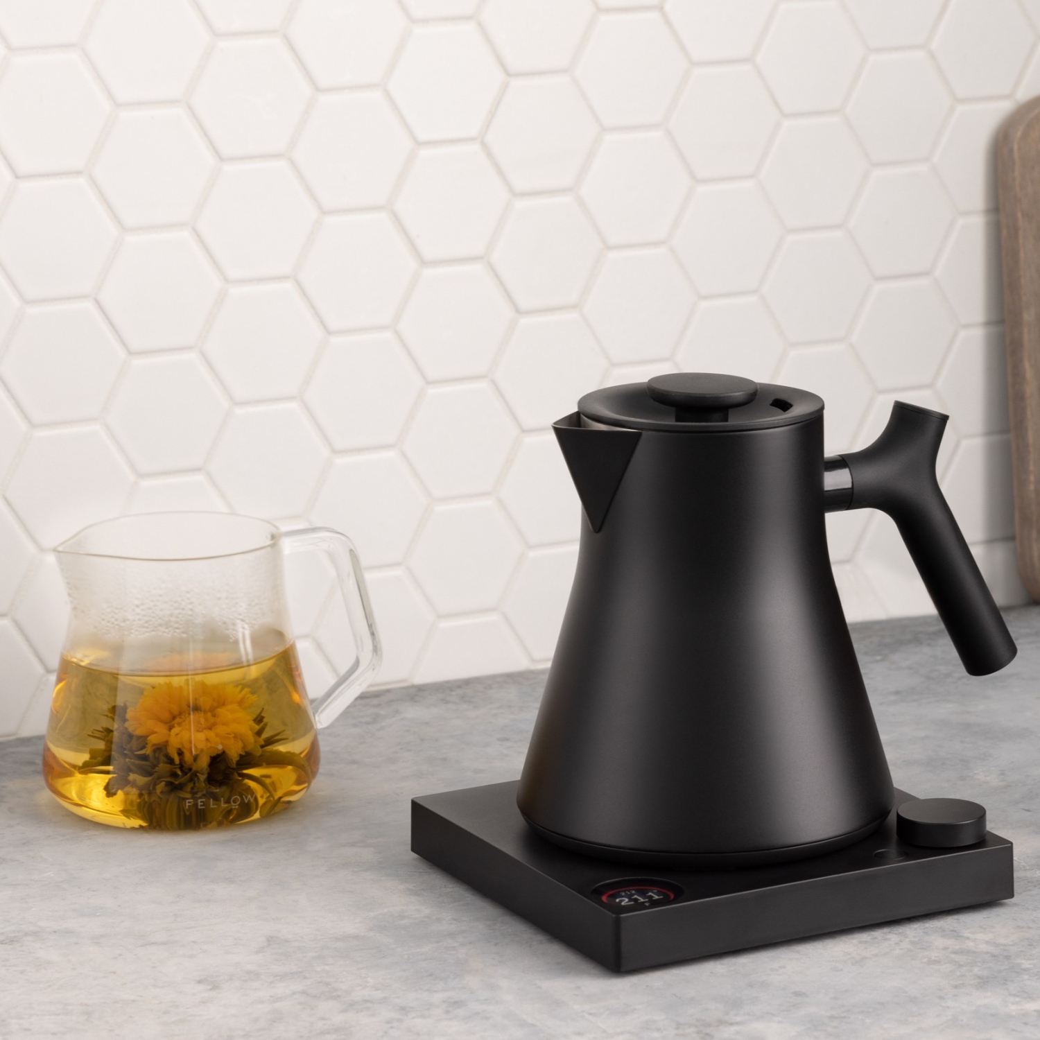 FELLOW Corvo EKG Pro Electric Kettle (Matte Black)