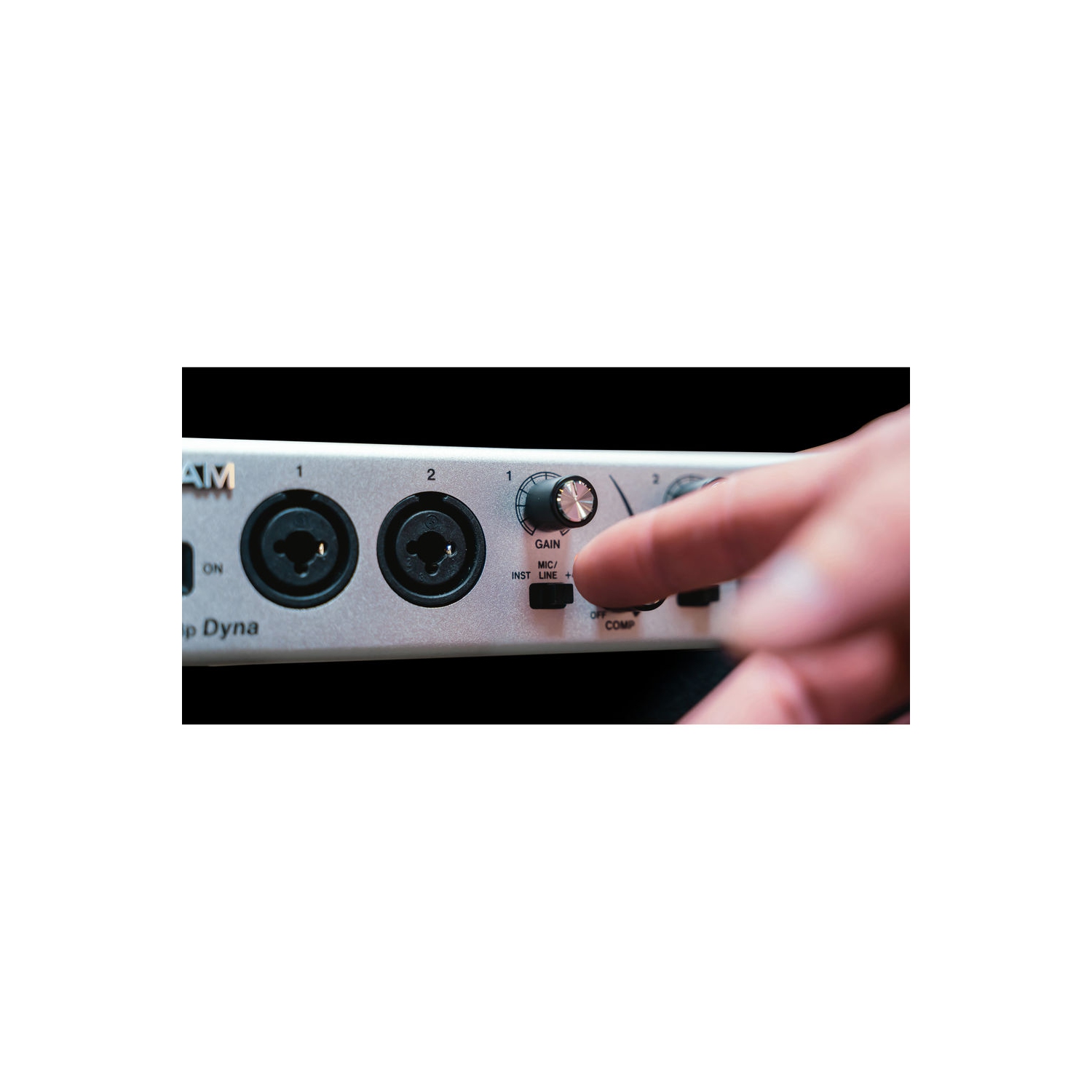 Tascam Series-8P-Dynamic preamp
