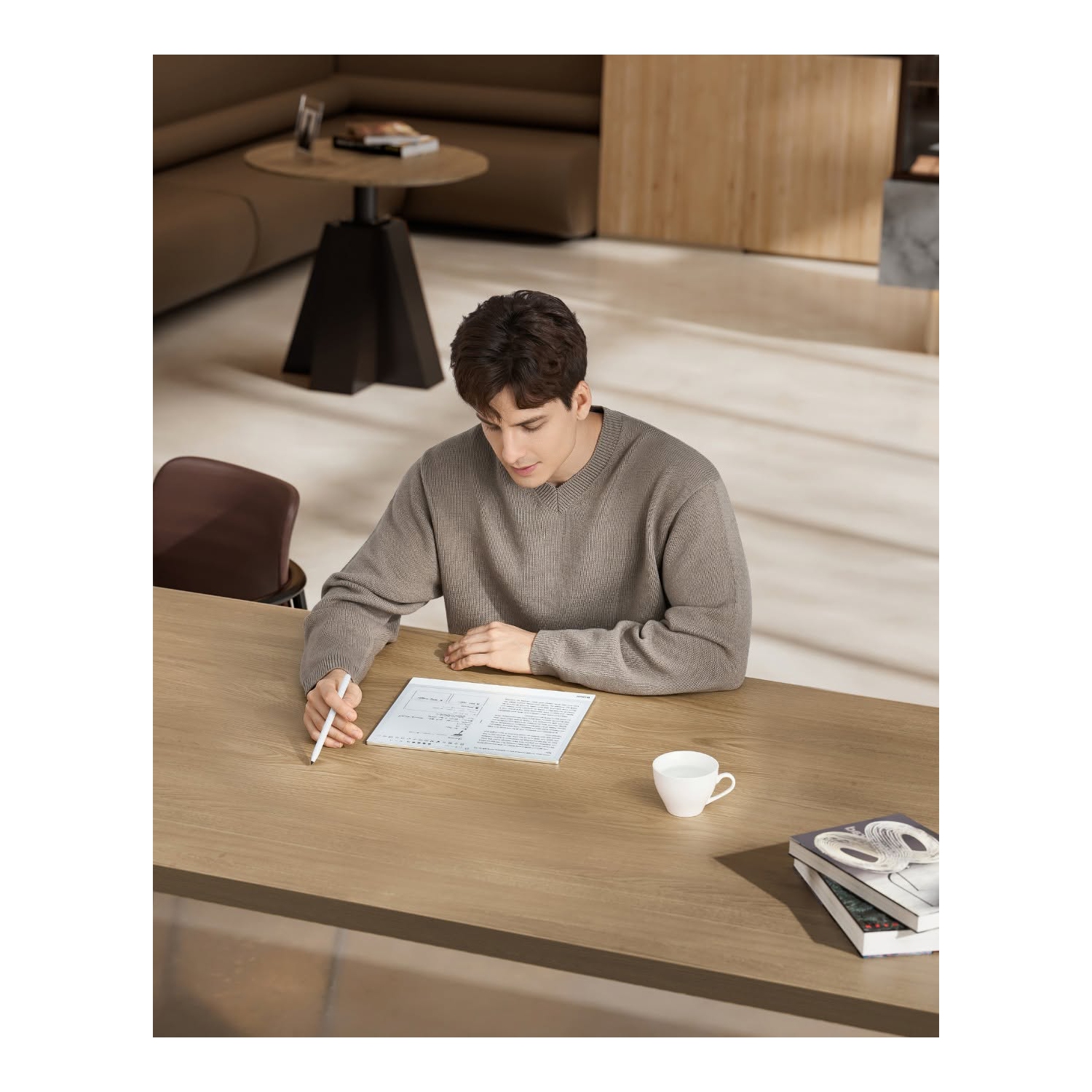 BOOX Note MAX :13.3-inch Monochrome E-ink tablet | 300 ppi 6G 128 G Storage | Stylus and Note-taking | No Front light