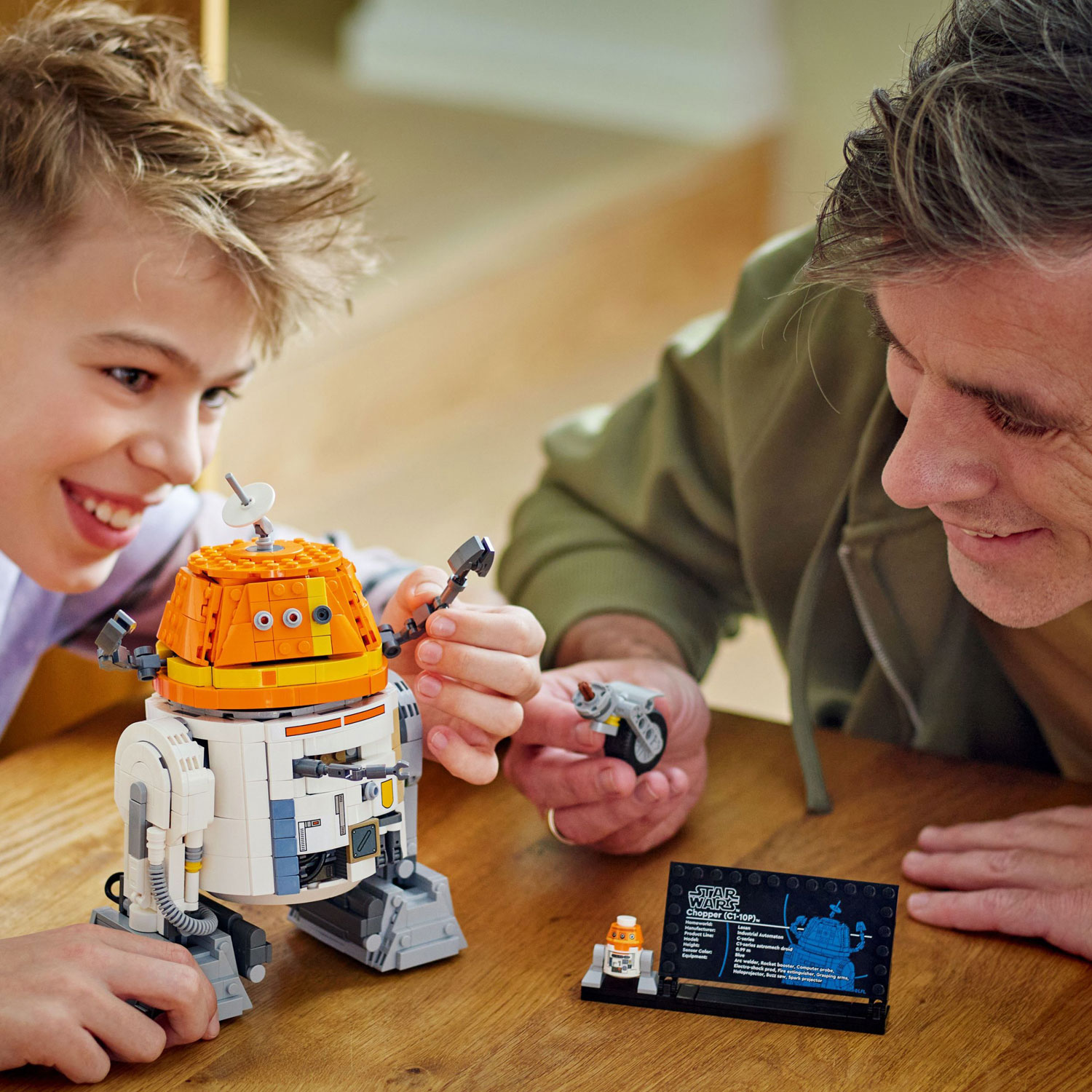 LEGO Star Wars: Chopper - 1039 Pieces (75416)