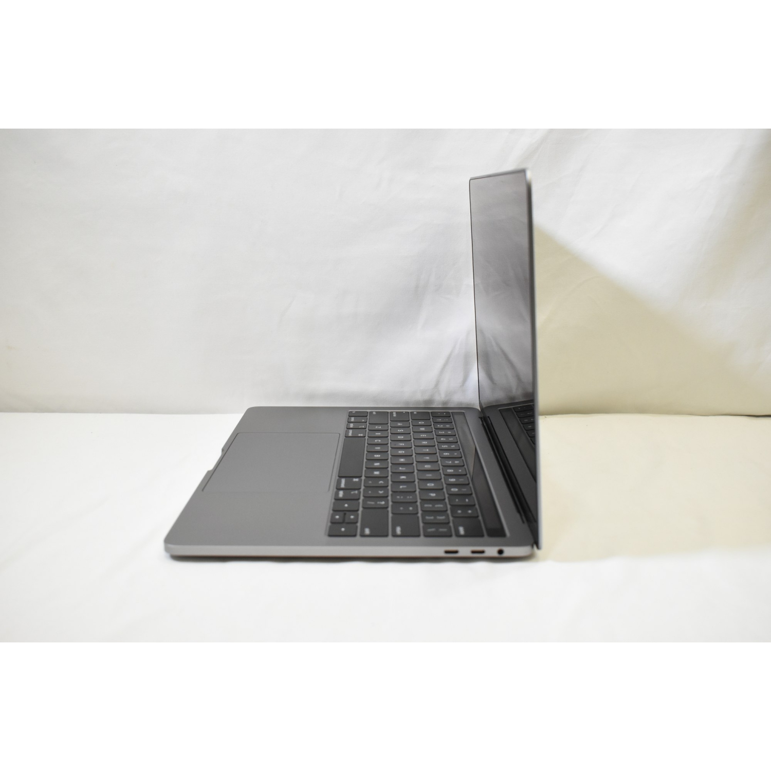 Remis à neuf - MacBook Pro 2019 13-3&nbsp;po Apple/i5/16&nbsp;Go/512&nbsp;Go