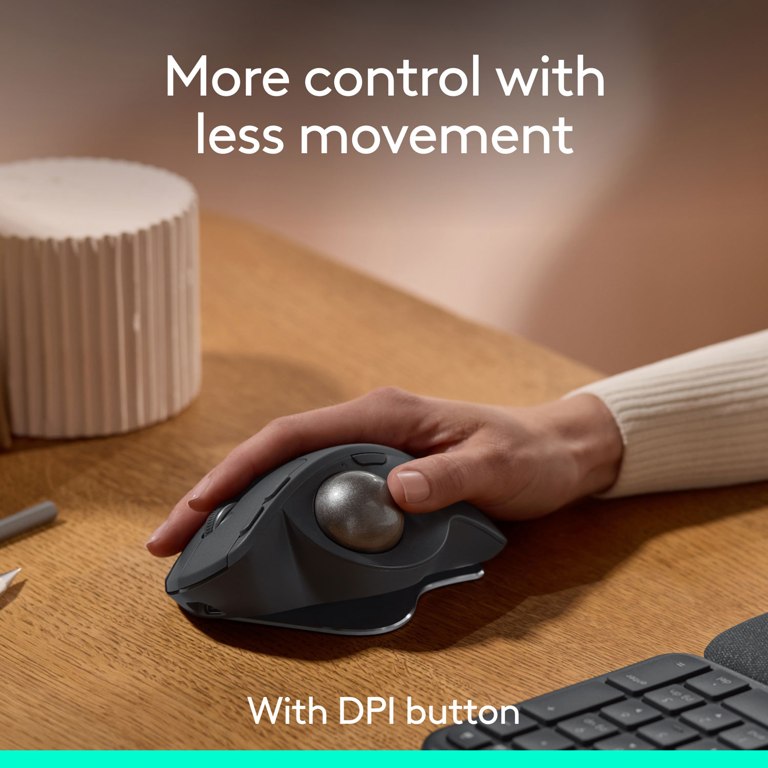Logitech MX Ergo S Plus Advanced Ergonomic 2048 DPI Wireless Trackball  Mouse - Graphite | Best Buy Canada