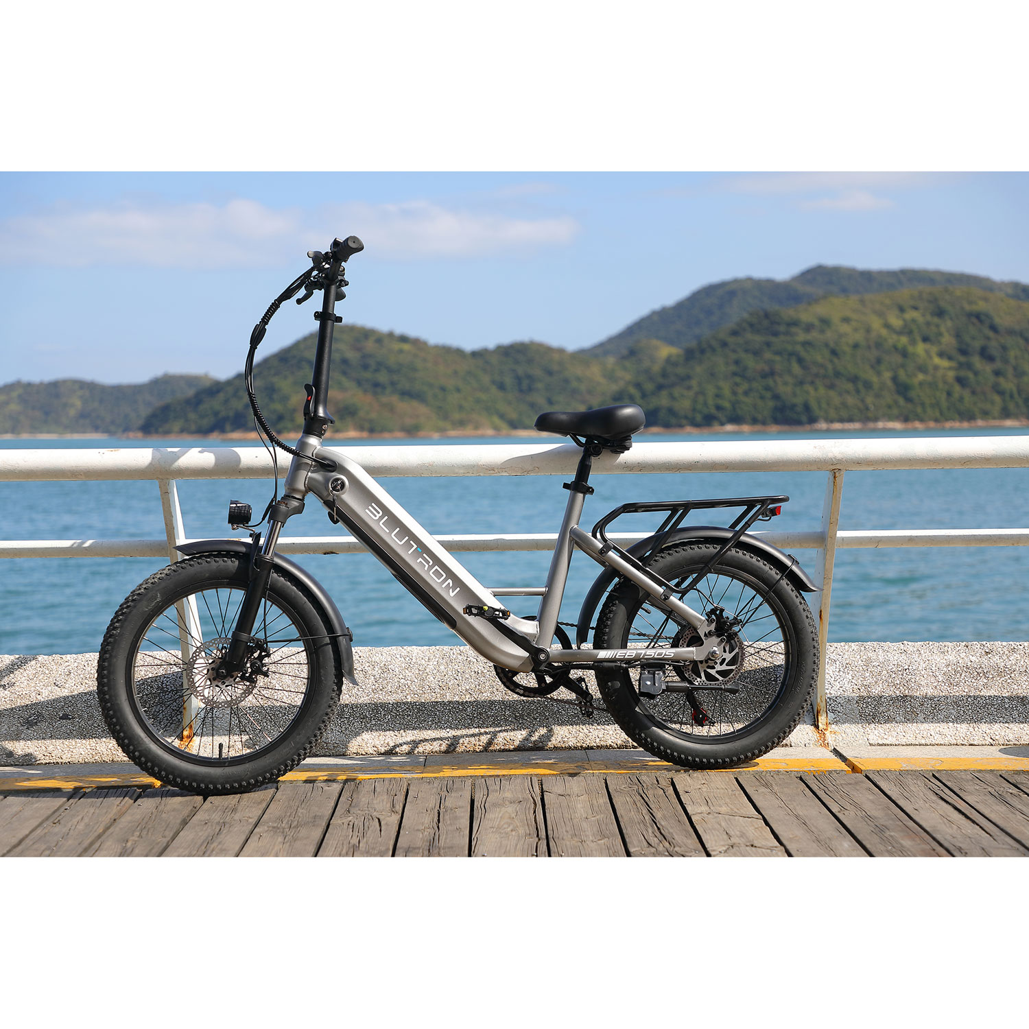 Vélo électrique repliable EB750S de Blutron - Gris futuriste - Exclusivité Best Buy