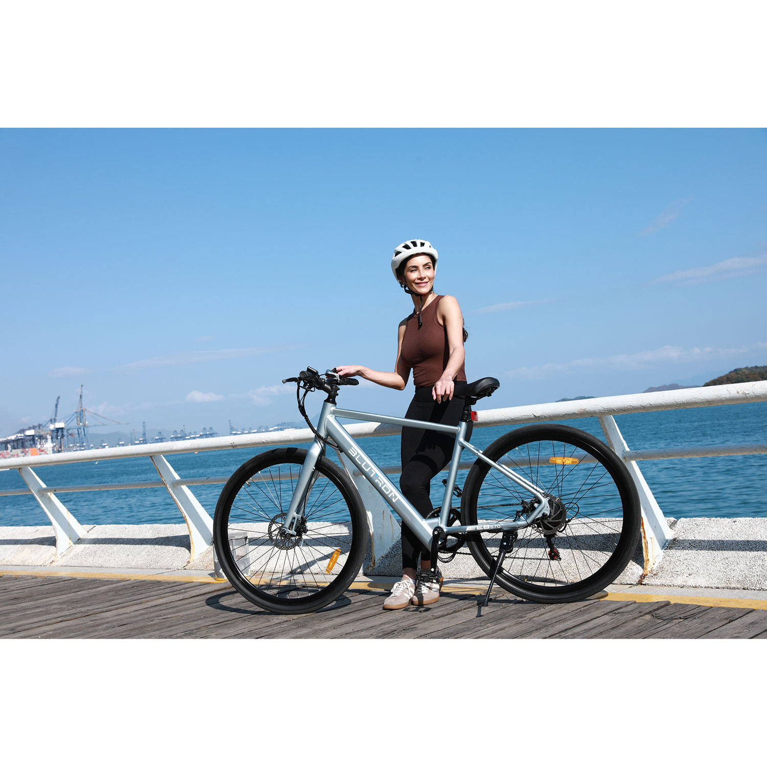 Vélo de promenade électrique EB570 de Blutron - Azur - Exclusivité Best Buy