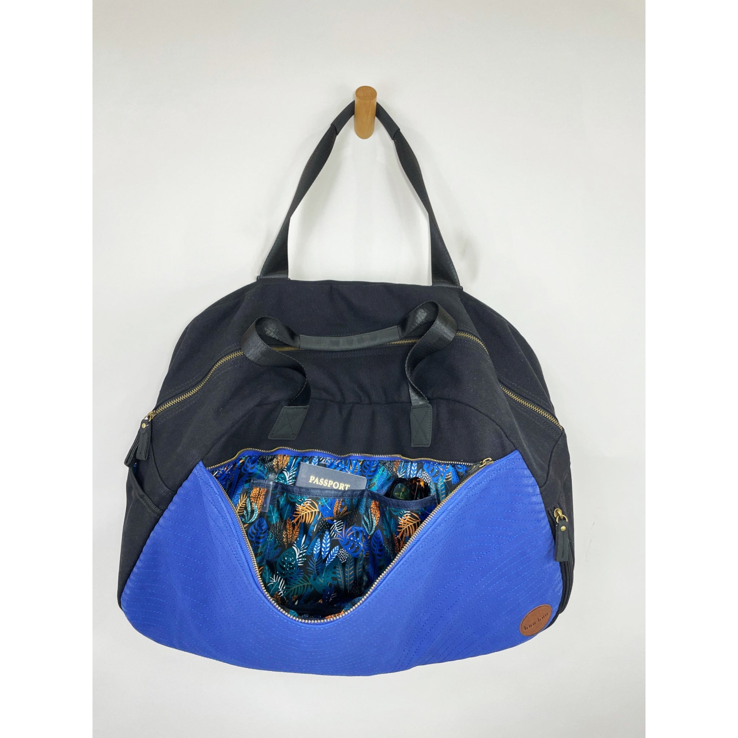Sac de sport Évasion - Eternal Optimist Cobalt Blue de FourFour Co