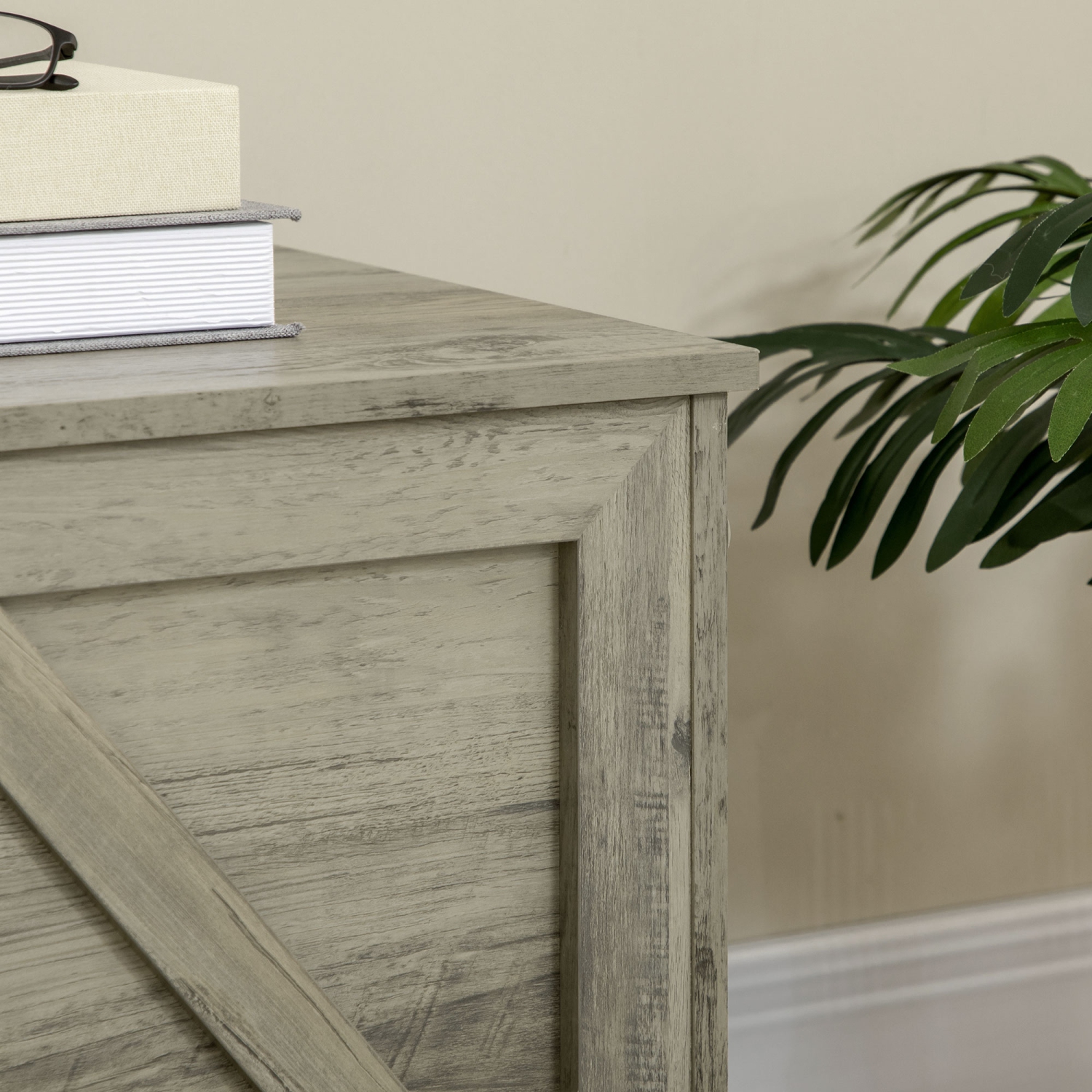 Commode de rangement Farmhouse de HOMCOM, banc de rangement, coffre à couvercle relevable avec charnière de sécurité pour ouvrir 100° pour l'entrée,