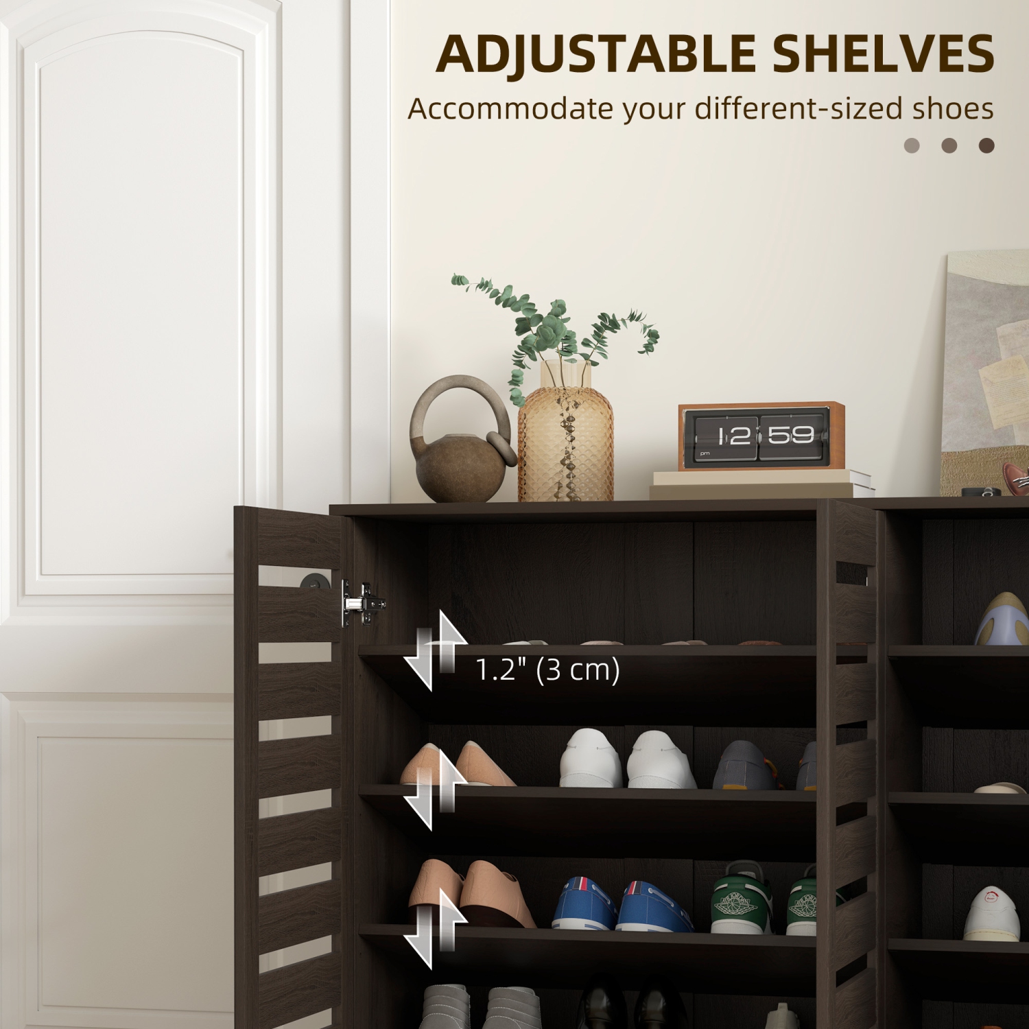 HOMCOM – Armoire à chaussures étroite avec 3 portes à lattes, armoire de rangement moderne pour chaussures avec tablettes réglables pour entrée,