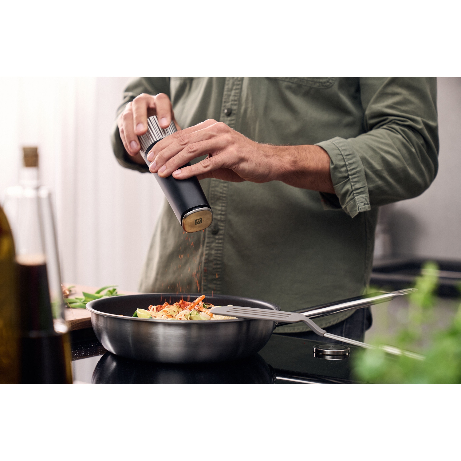 Moulin à épices ZWILLING 19&nbsp;cm, noir