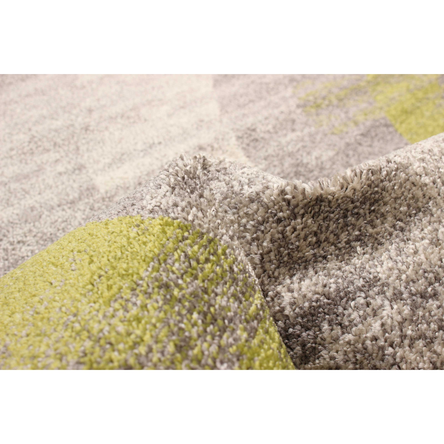 Cora Ivory/Gold Polypropylene Rug 5'3" x 7'3"