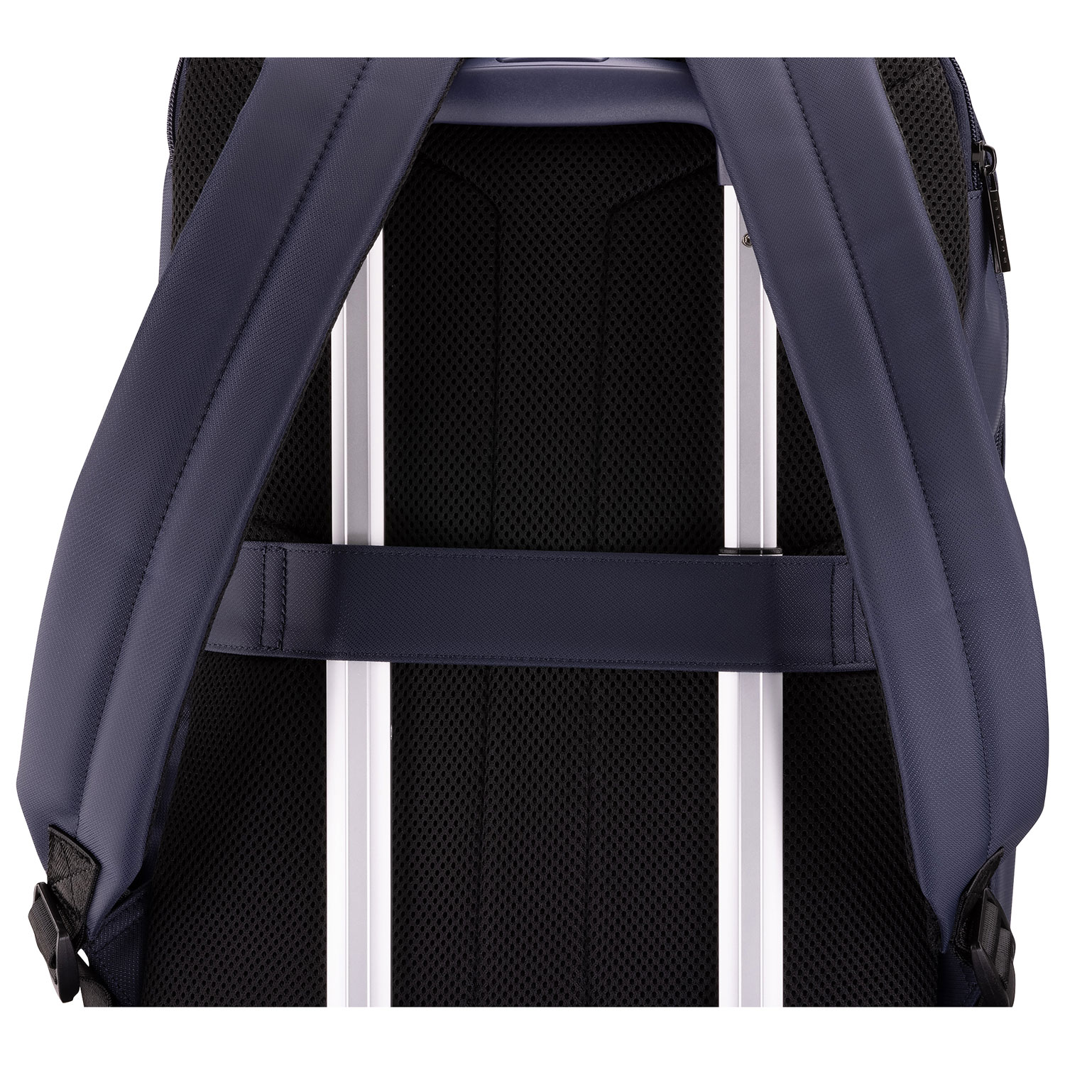 Sac à dos pour portable de 15,6 po Cooper de Bugatti - Bleu marine