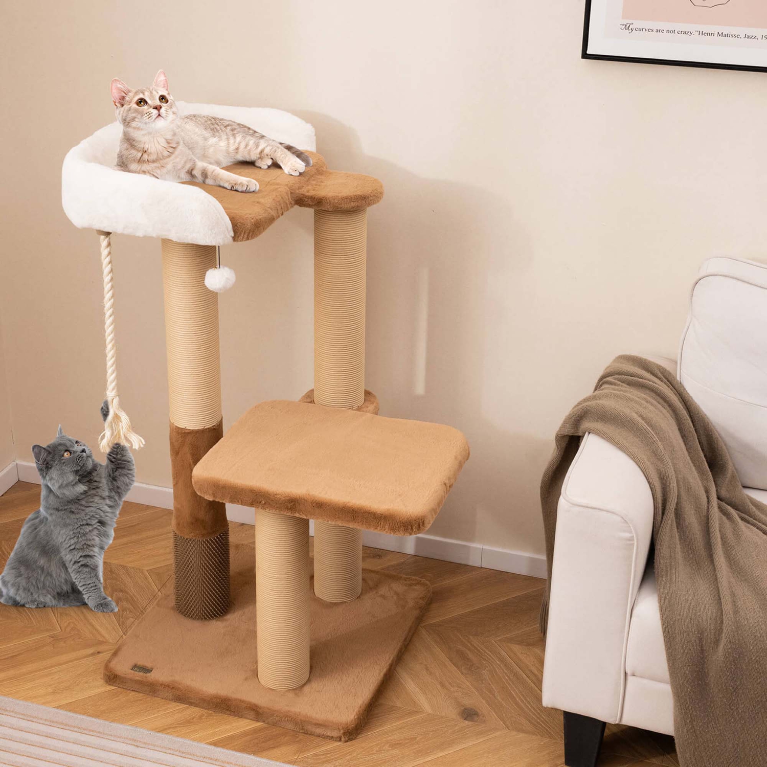 Arbre de chat intérieur de 44&nbsp;po de Costway avec poteaux en perche rembourrés en peluche pour gratter la plateforme