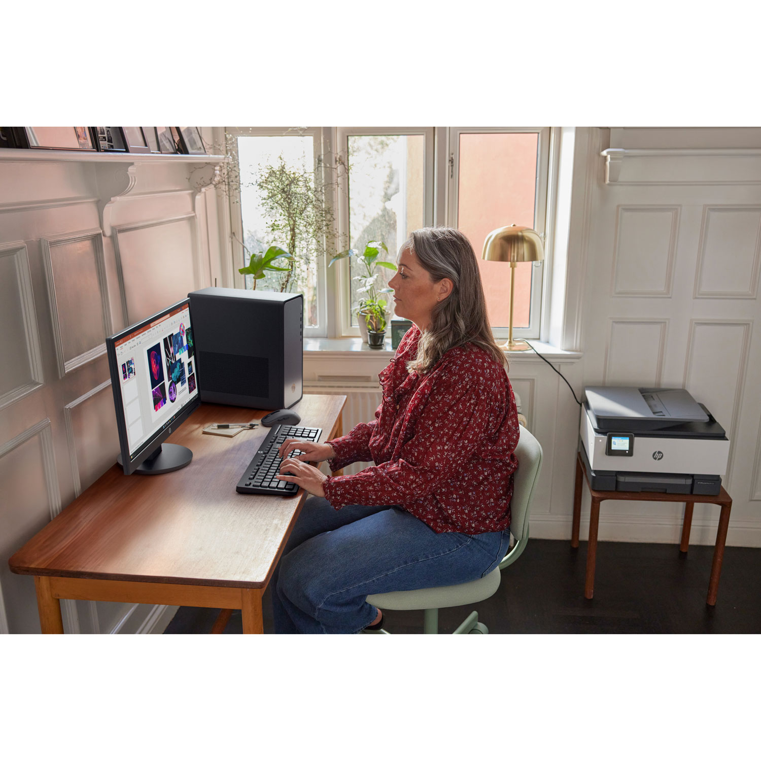 Ordinateur de bureau OmniDesk de HP - Noir - Exclusivité Best Buy